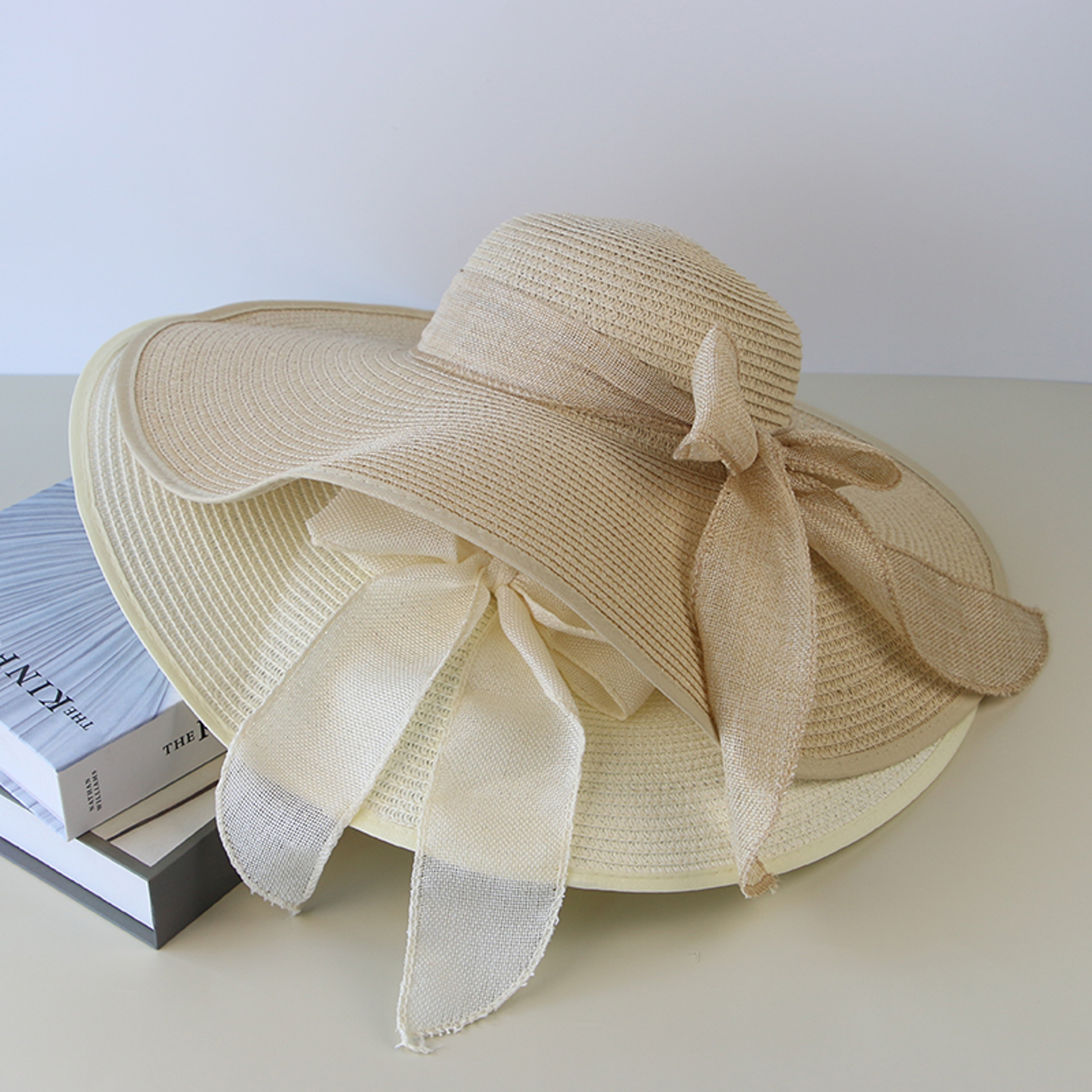 Packable Wide Brim Straw Hat With Elegant Bowknot Chic Foldable Beach Hat For Women 4