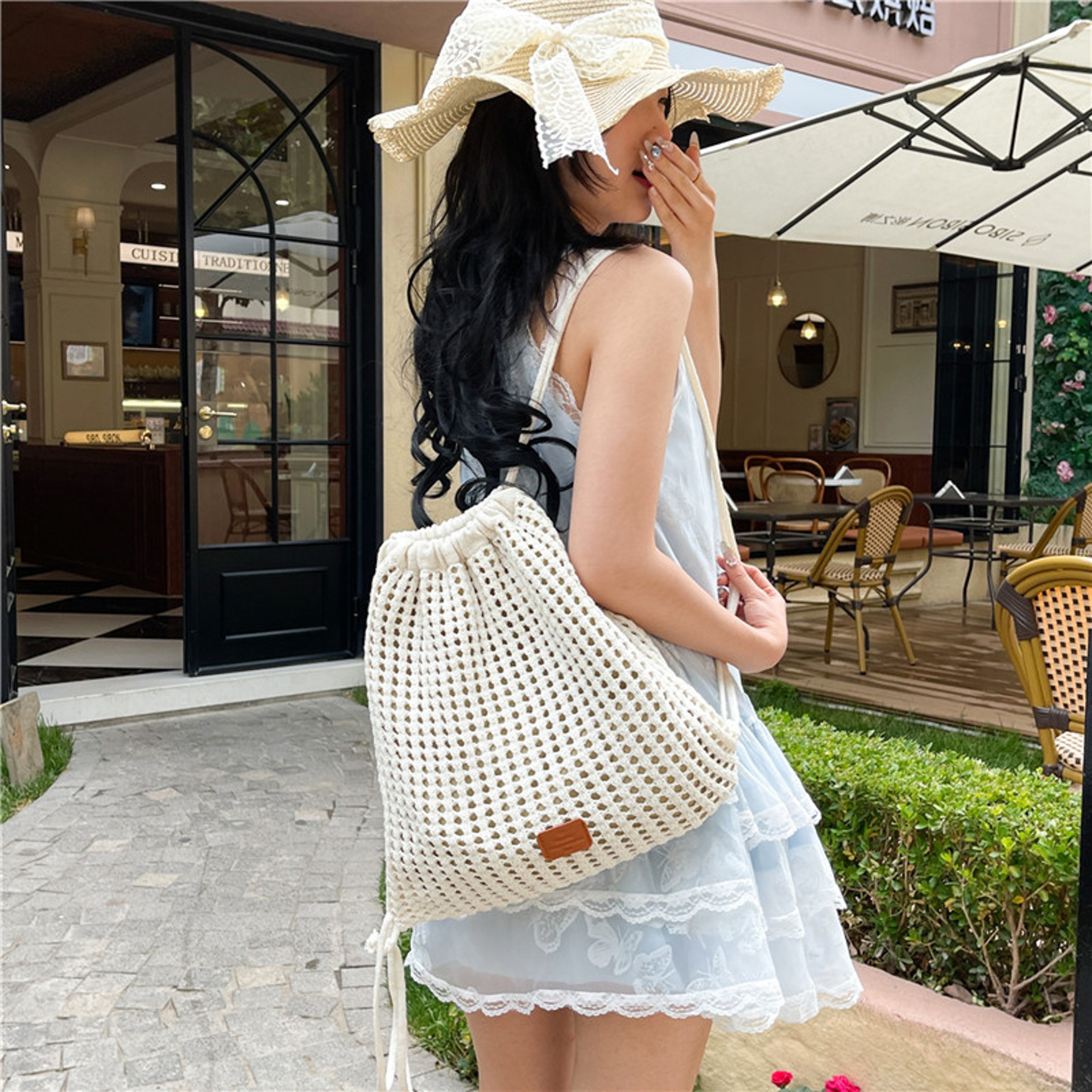 Trendy Woven Drawstring Bag – Large Capacity Hollow Design Boho Commuter Backpack for Shopping and Travel – view 5