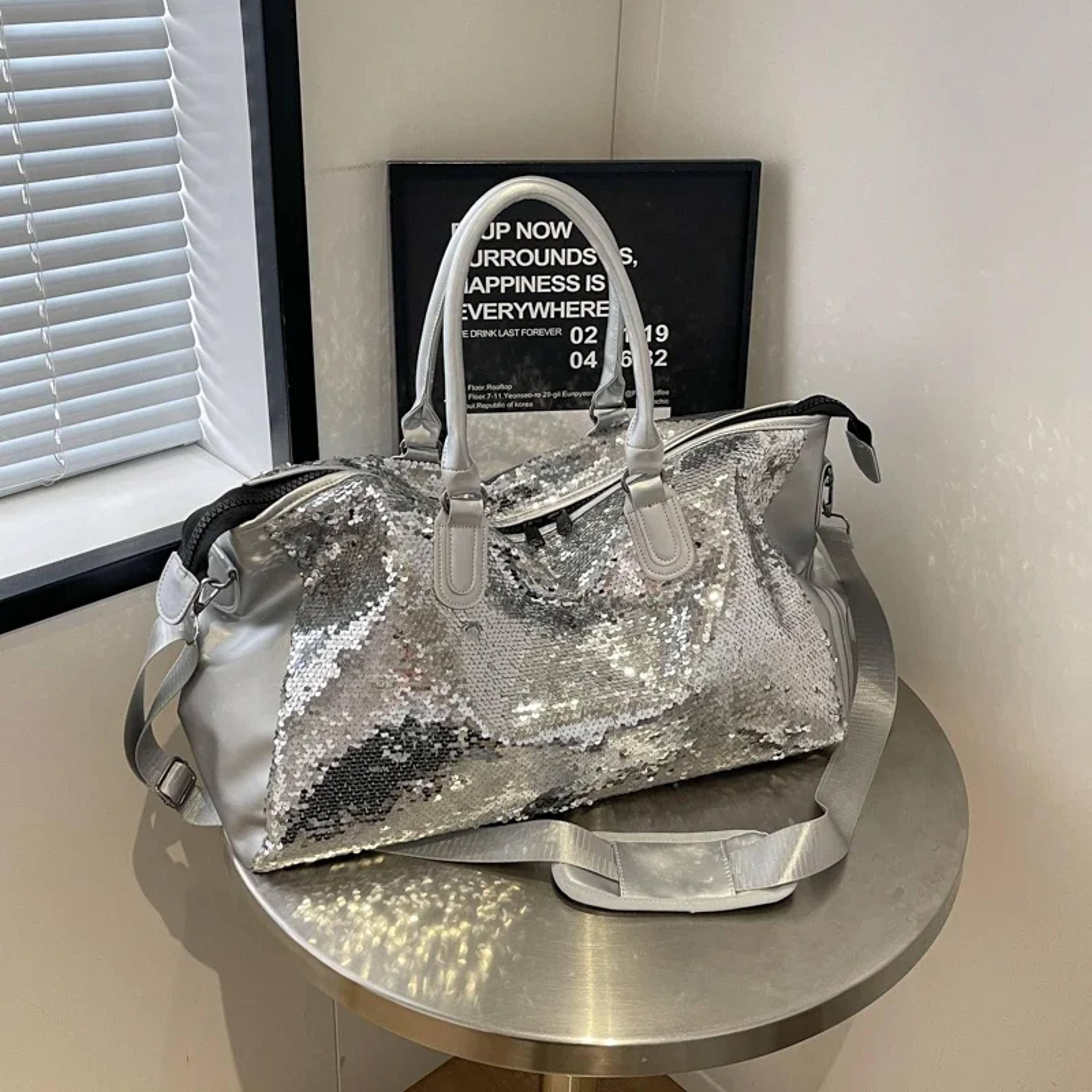 Sparkling Sequin Handbag Large Capacity Shoulder Bag and Versatile Crossbody Bag for Women – view 1
