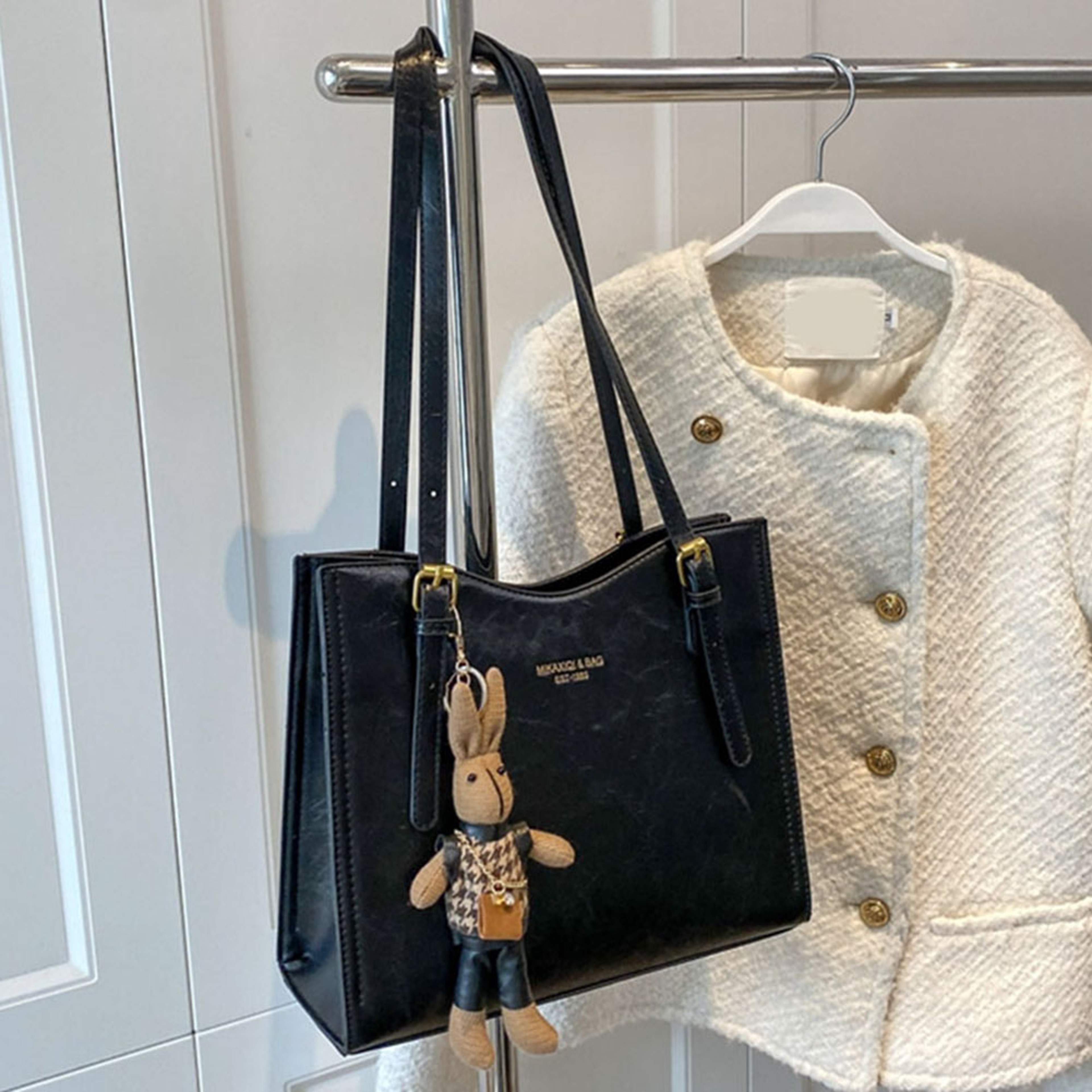 Vintage Slouchy Tote Bag with Pendant – Large Capacity Shoulder Purse for Women – view 9