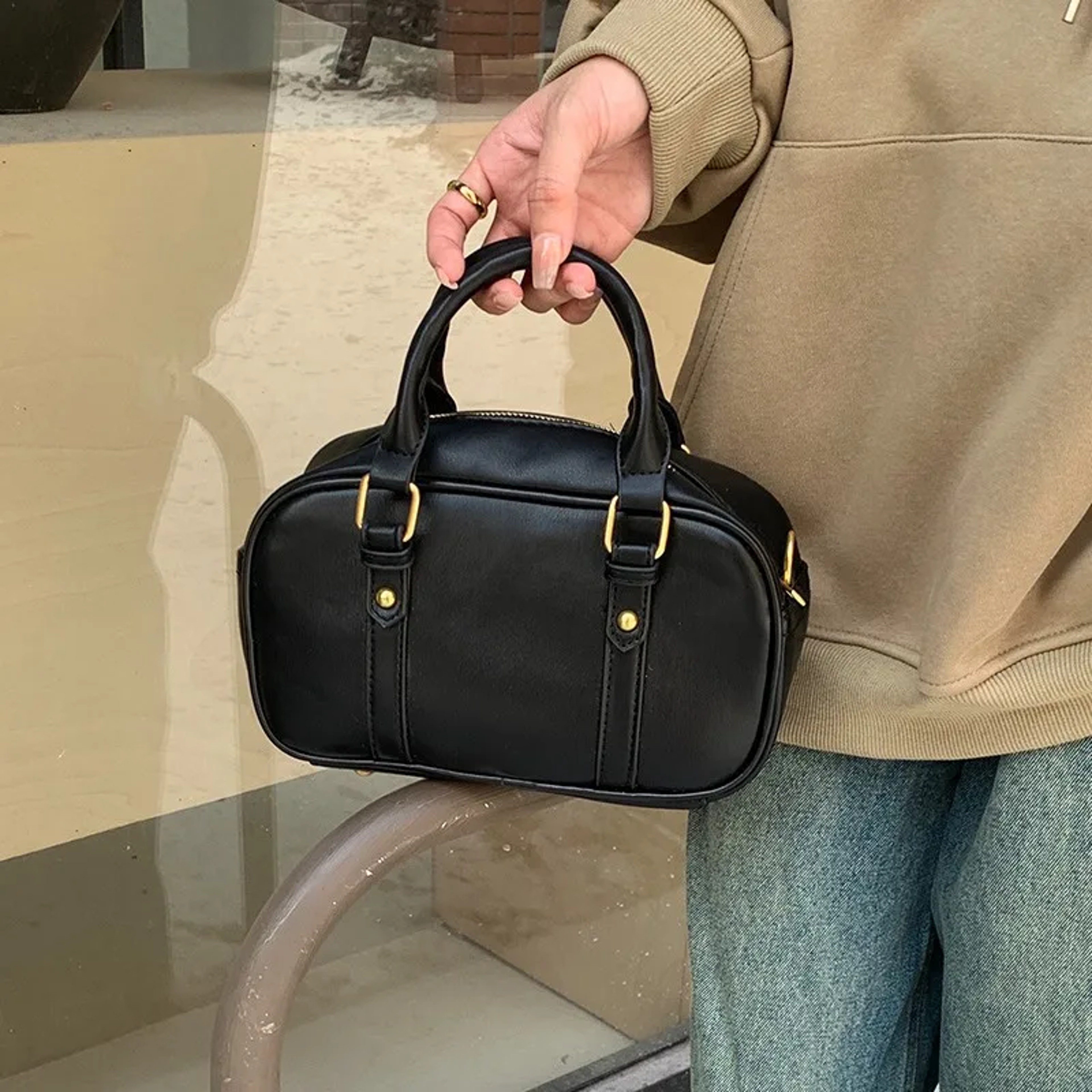 Vintage Maillard Style Retro PU Leather Shoulder Bag – Minimalist Women's Crossbody Handbag – view 3