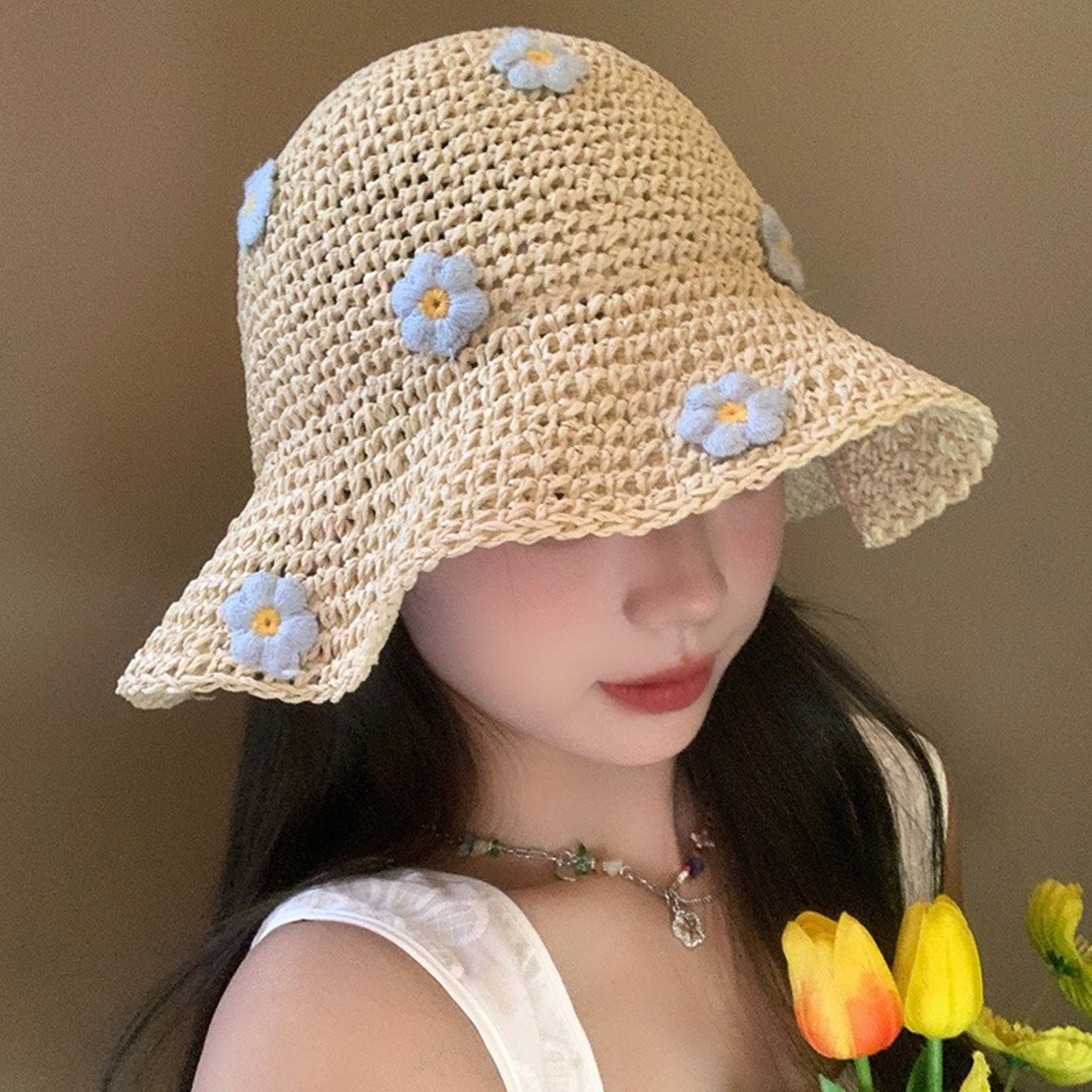 Floral Straw Sun Hat Foldable UV Protection Beach Cap – view 1