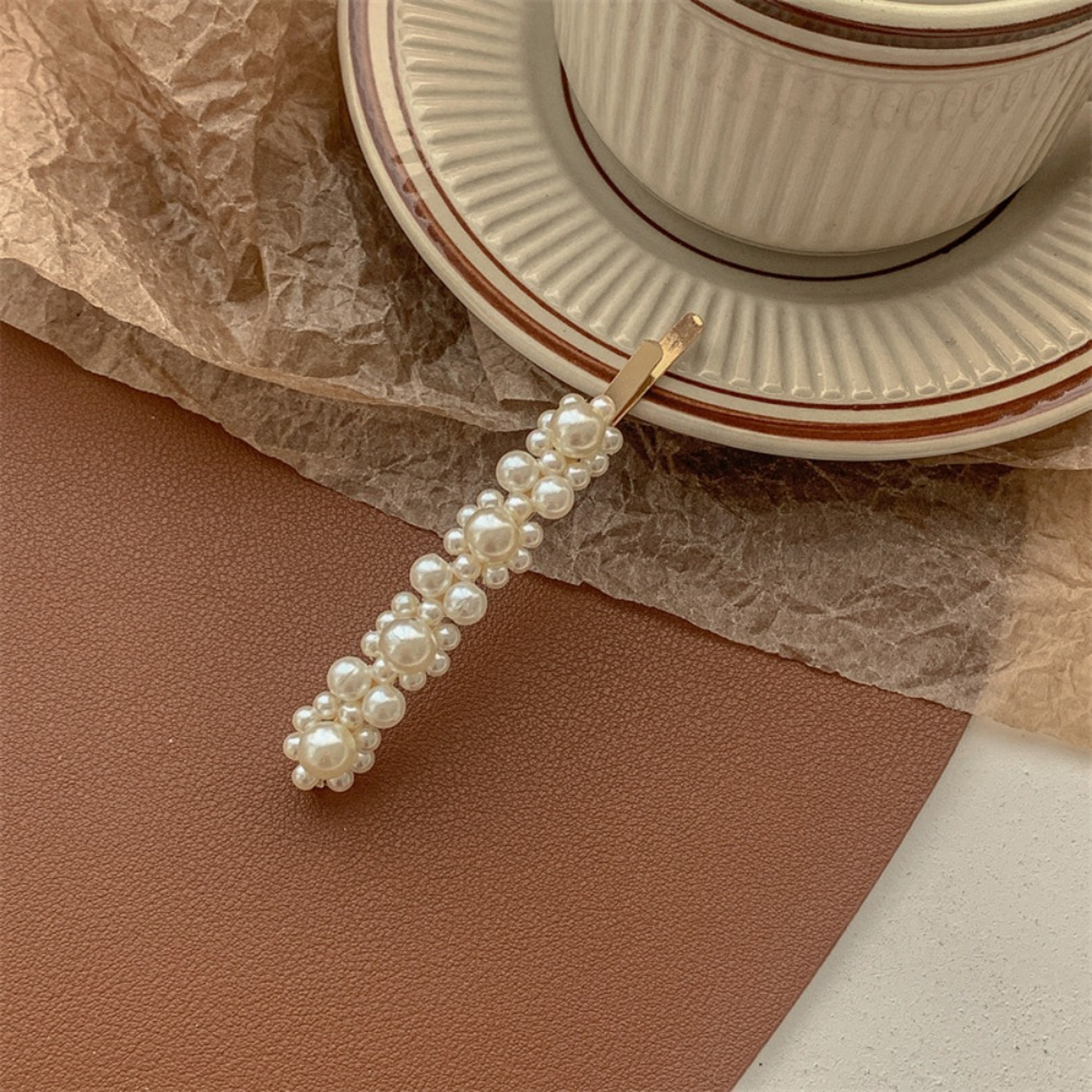 Handmade Pearl Geometric Flower Hair Clips for Elegant Bridal and Daily Hairstyles – view 7