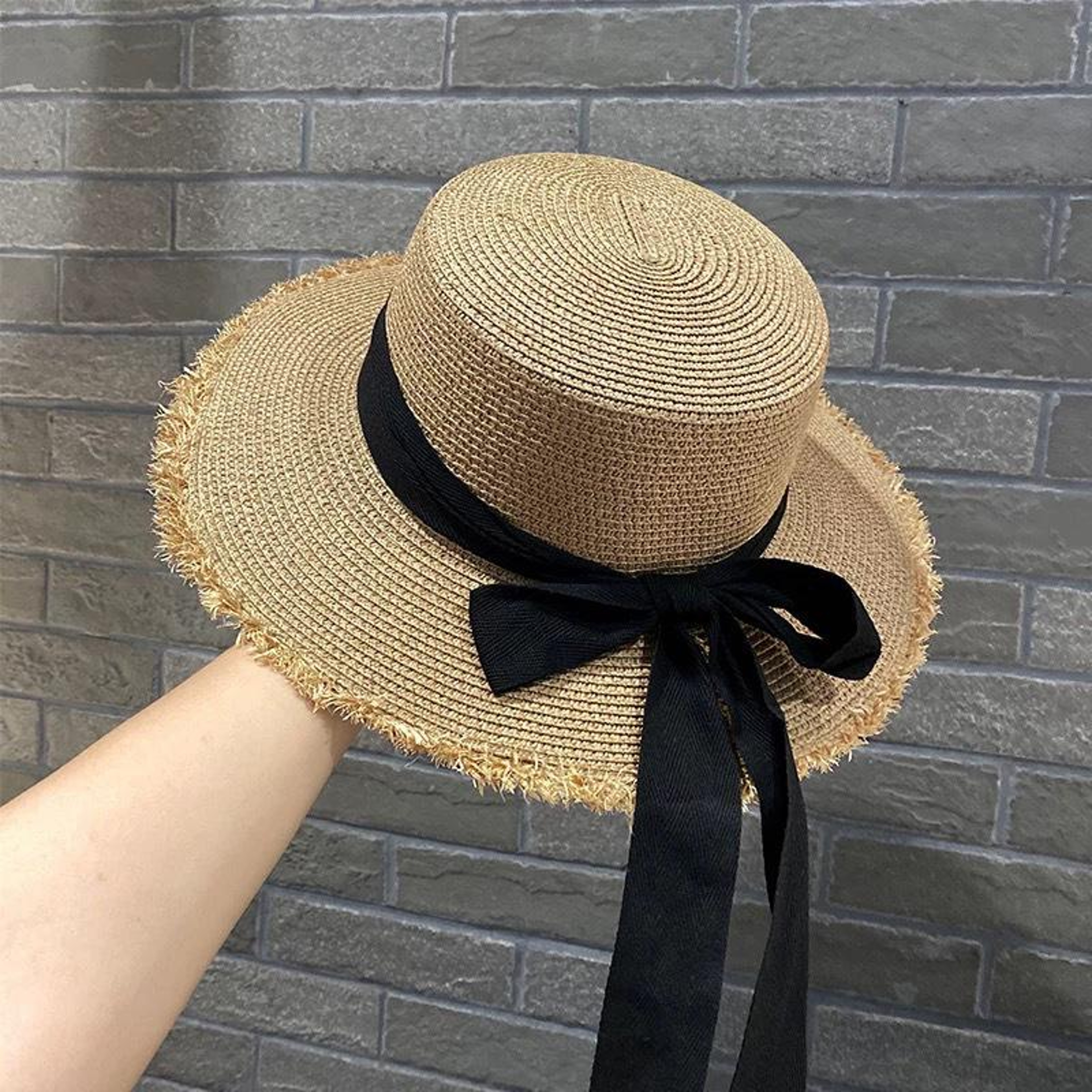 Elegant Lace Bow Straw Sun Hat for Women Foldable Summer Travel Hat – view 7