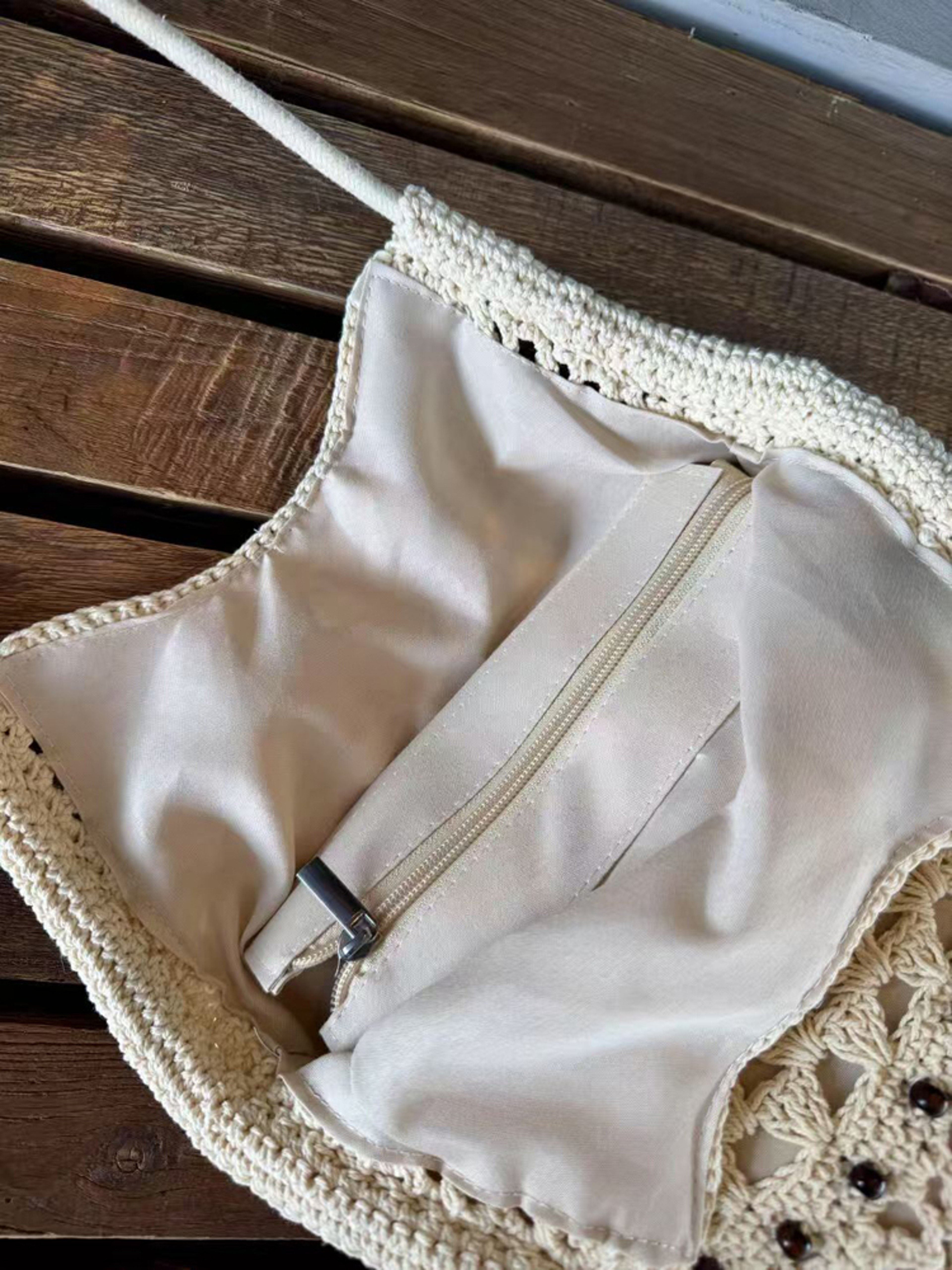 Hylhexyr Bohemian Tote Bag: Cotton Woven Shoulder Bag with Wooden Bead Tassel – view 3