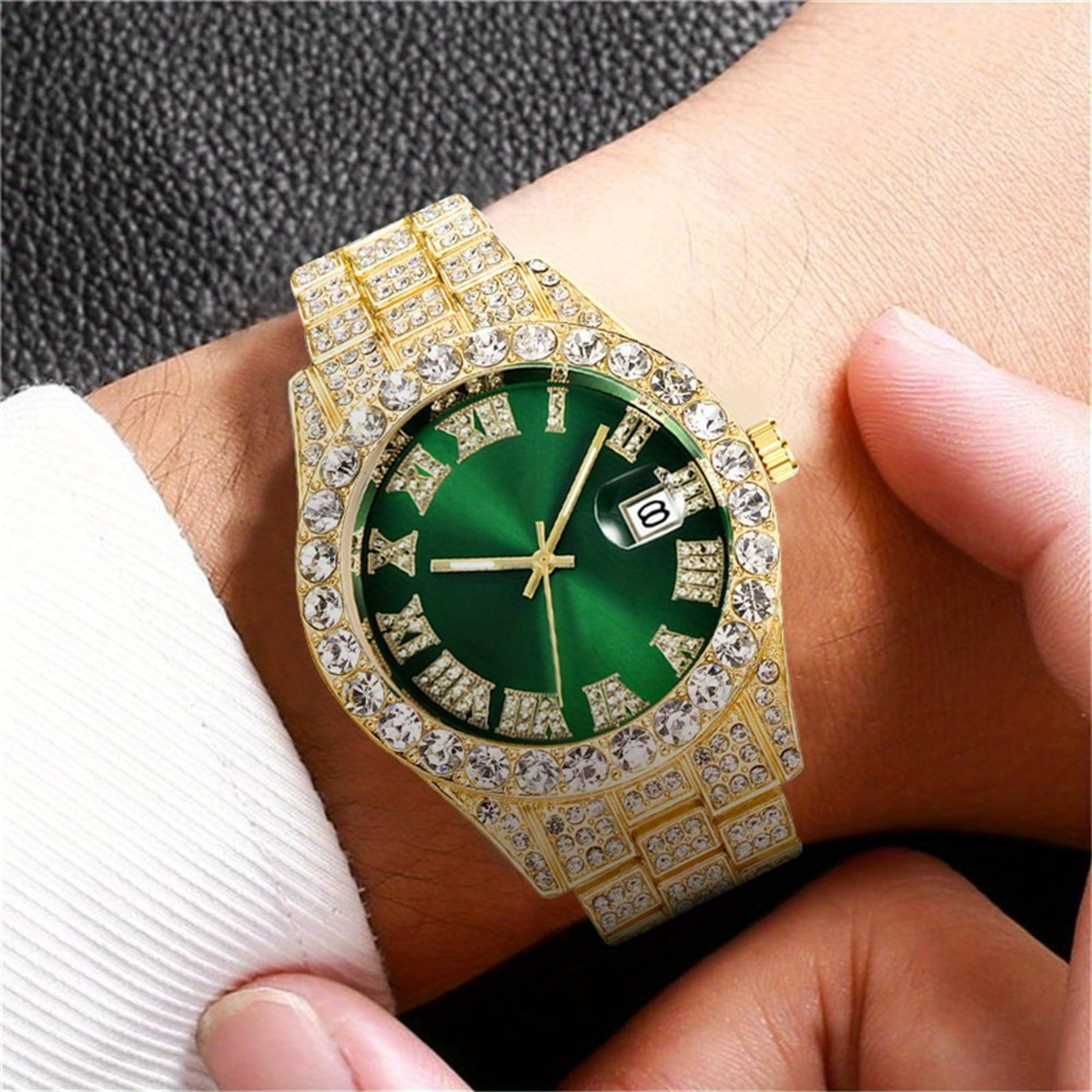 Iced Out Hip Hop Watch For Men Oversized Rhinestone Quartz Timepiece With Stainless Steel Band 10