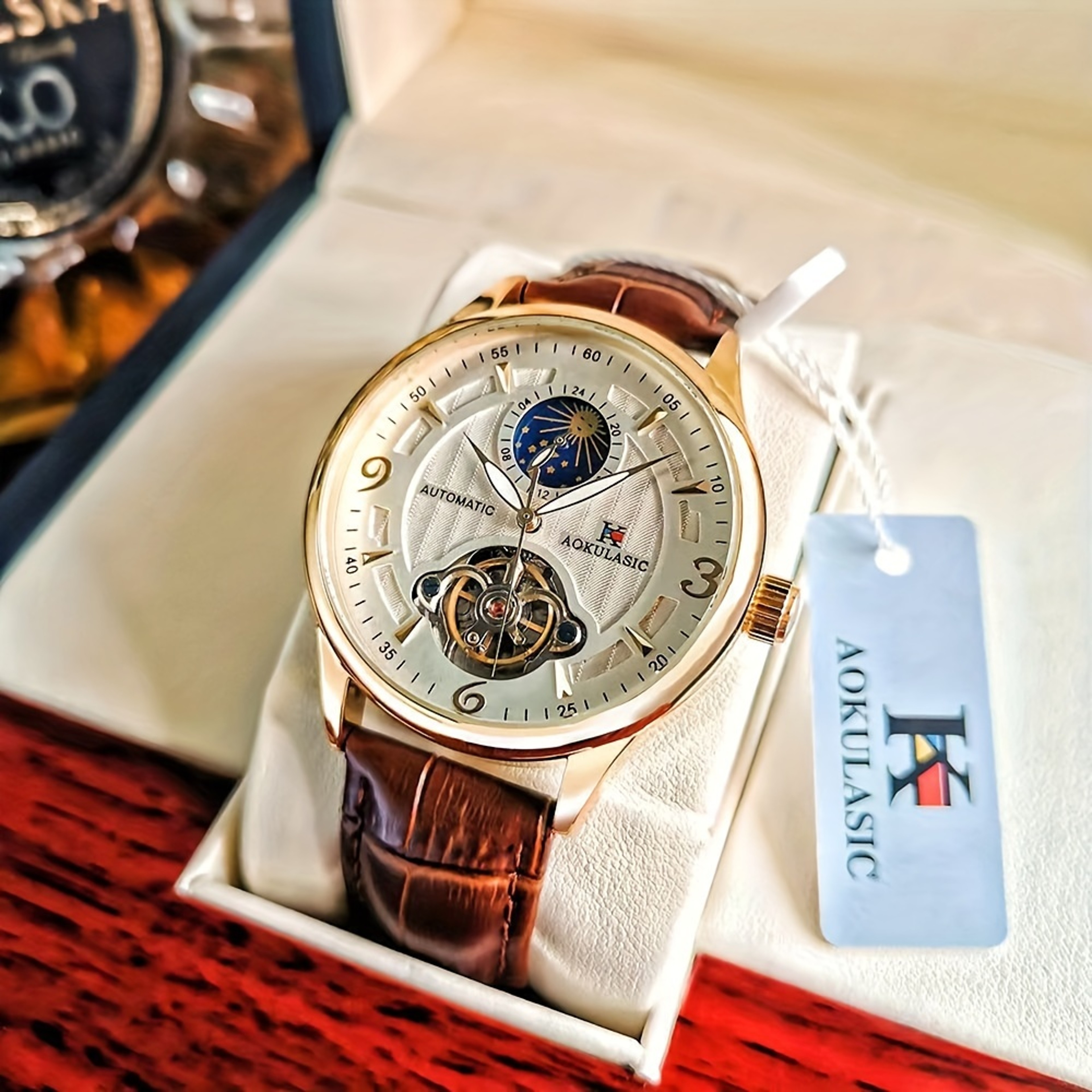 A Timeless Statement on Your Wrist – view 1
