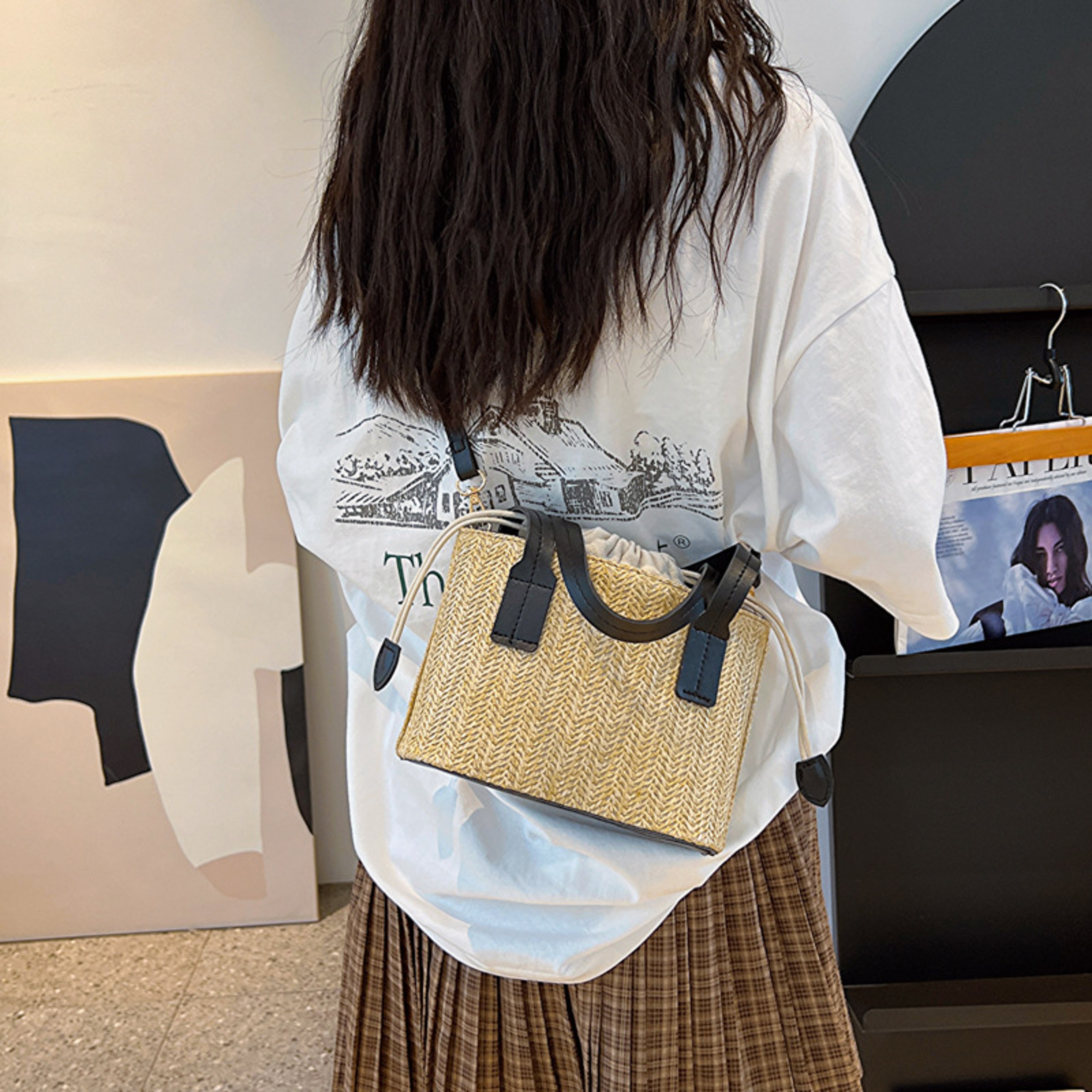 Natural Straw Woven Tote Bag 1