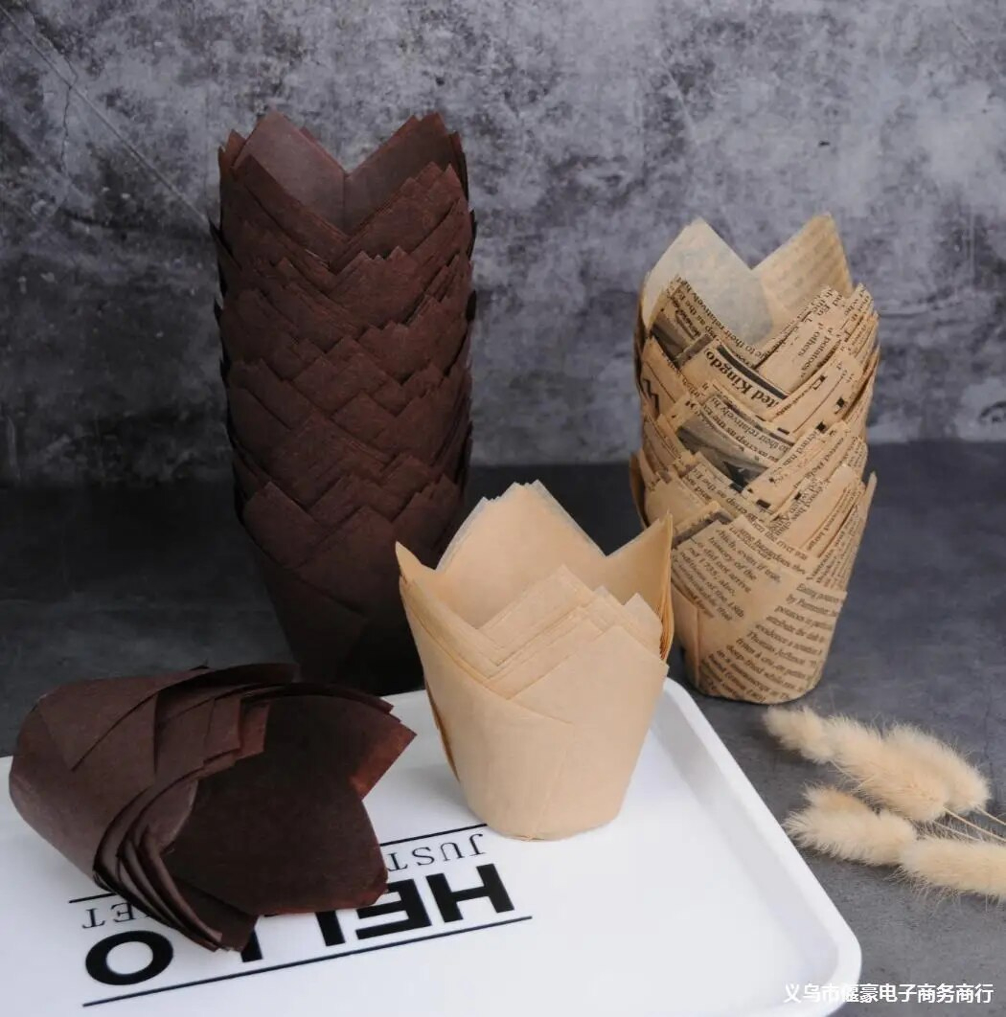 Tulip Baking Paper Cups  OilProof HighTemp Resistant Disposable Cup For Muffins  Cupcakes 2