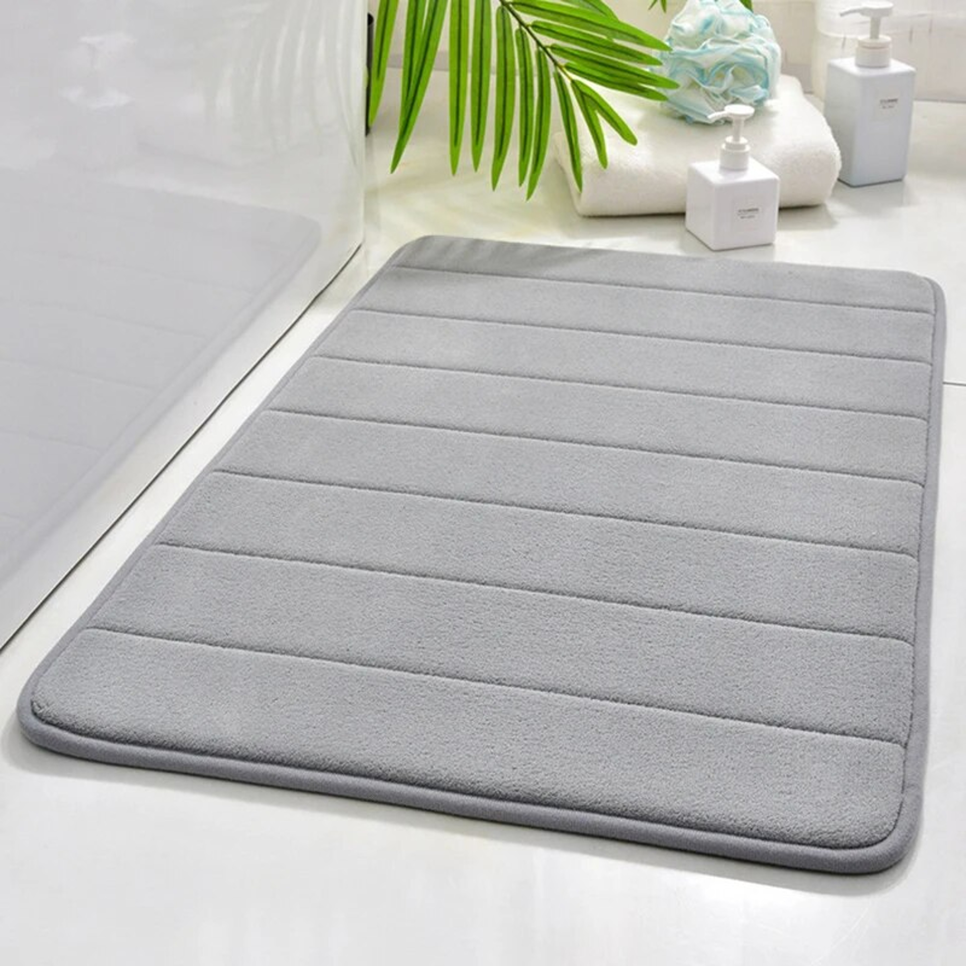Bathroom AntiSkid Memory Cotton Mat  Quick Water Absorption  Soft Toilet Mat For Comfort 3
