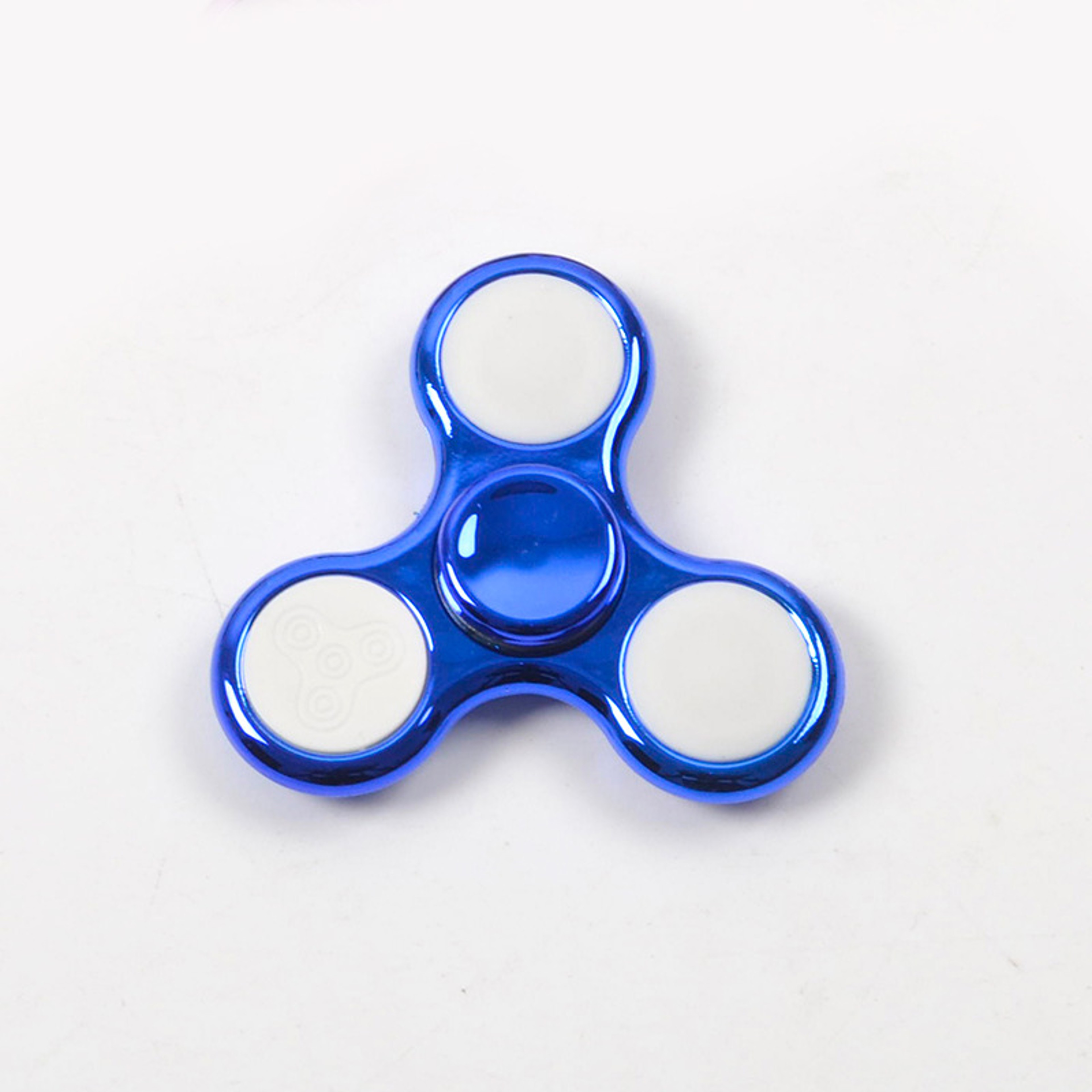 Creative LED Light Fidget Spinner  Glow In The Dark Stress Relief Toy For Adults  Kids 0
