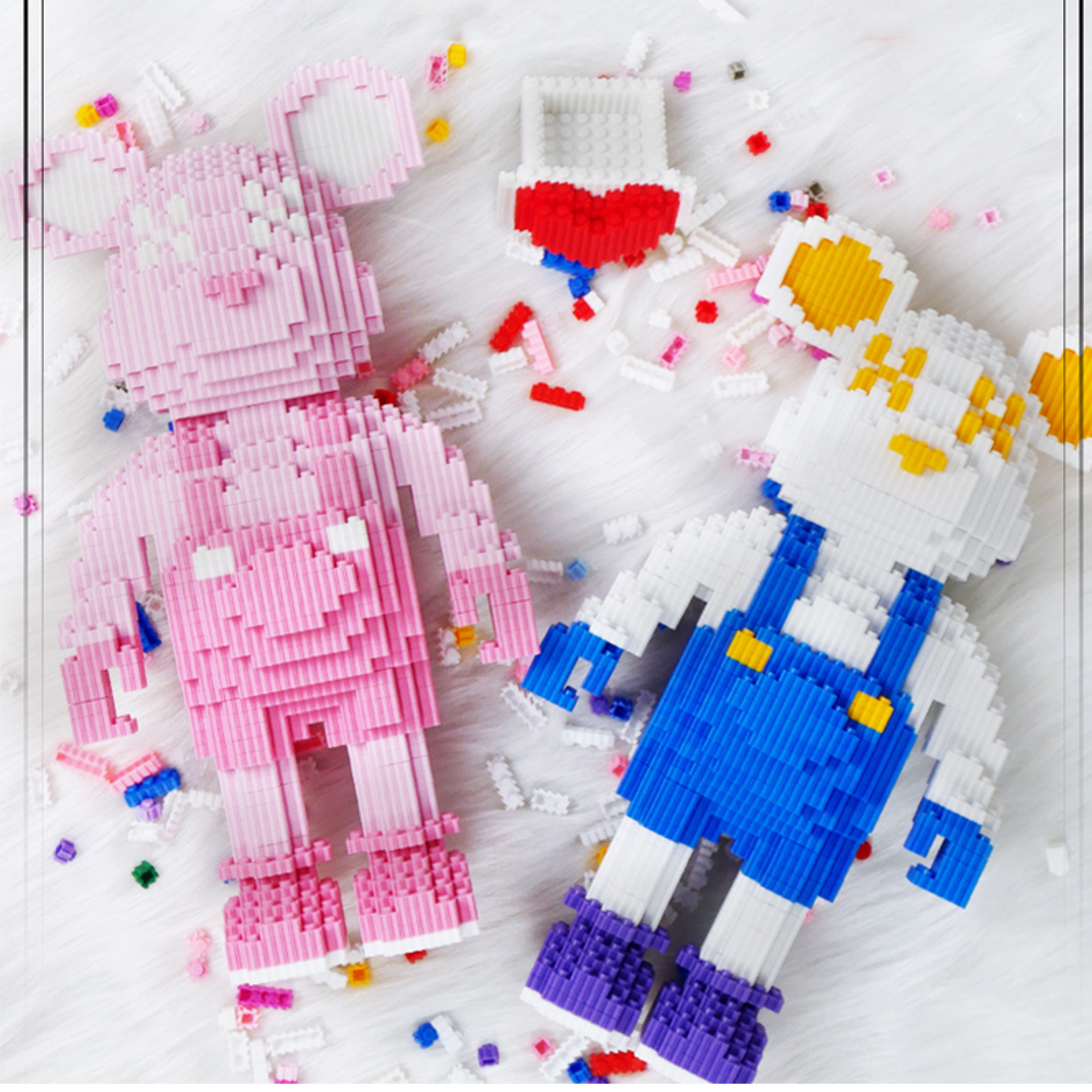 Cartoon Mini Love Bear DIY Building Block Toy with Light, Perfect Gift for Kids – view 3