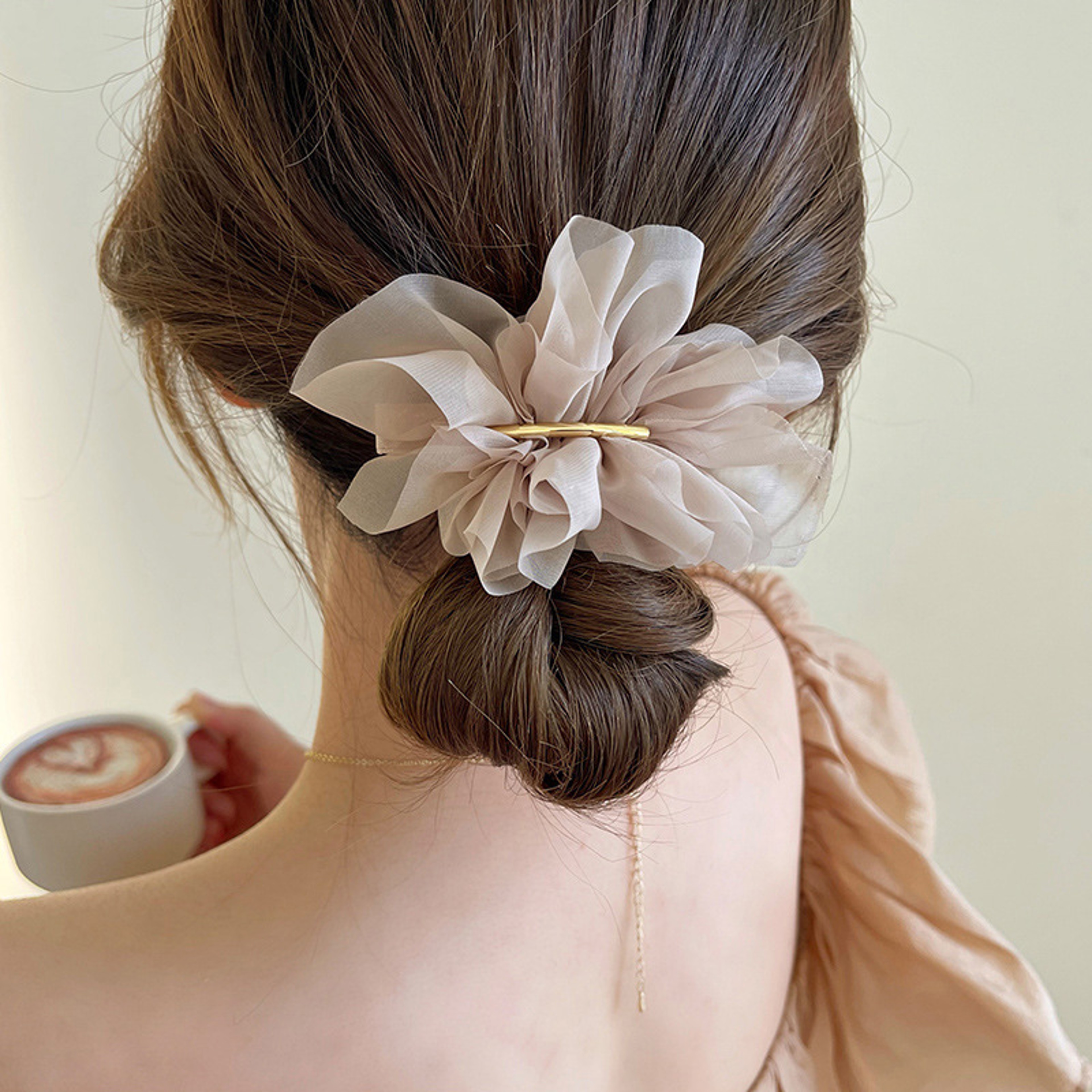 Big Spring Hair Claw Clips For Women  Metal Chiffon Flowers Ponytail Holder Hairpin Barrettes 0