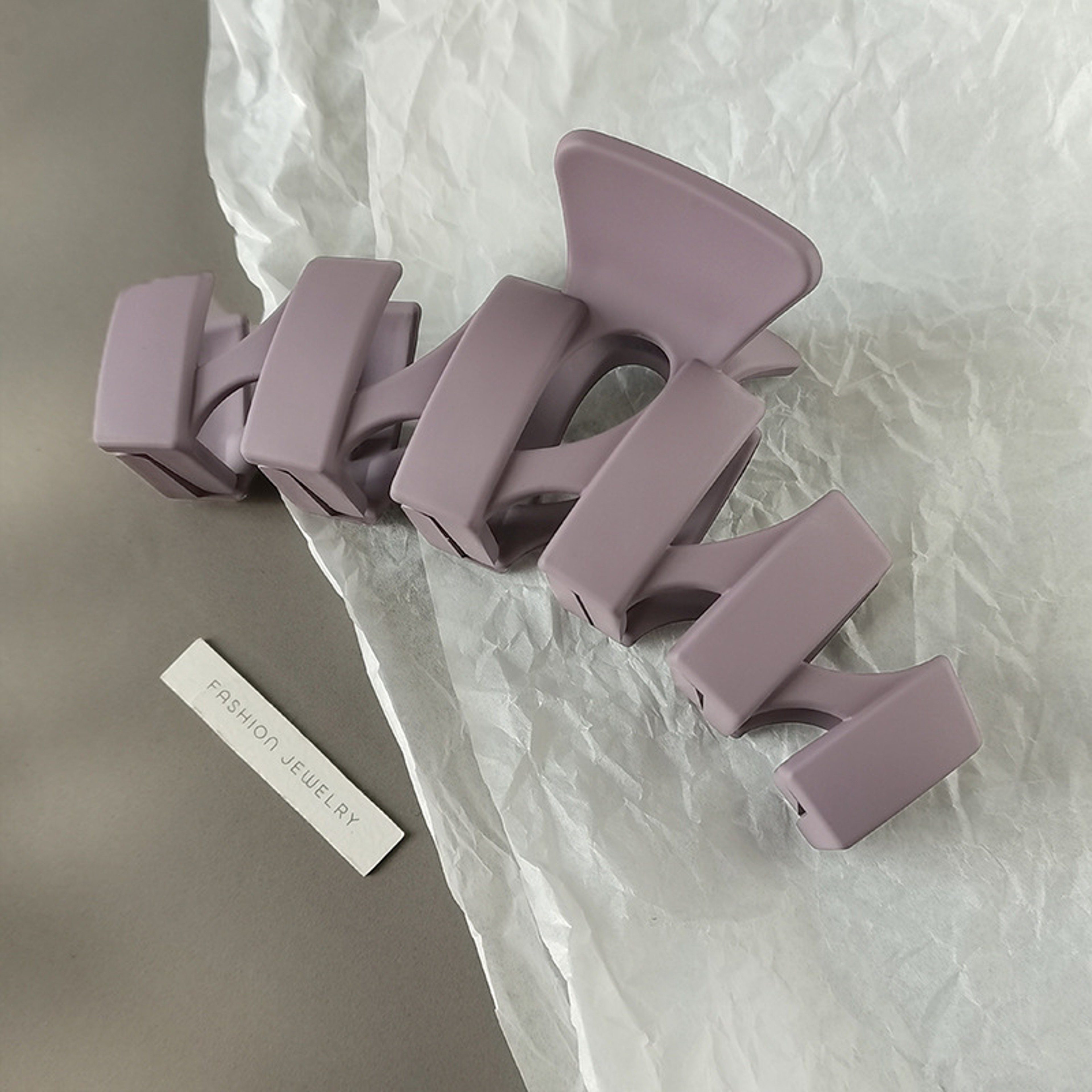 Vintage Geometric Frosted Plastic Hair Claw For Women  Elegant Long Thick Hair Claw Clip Accessory 3
