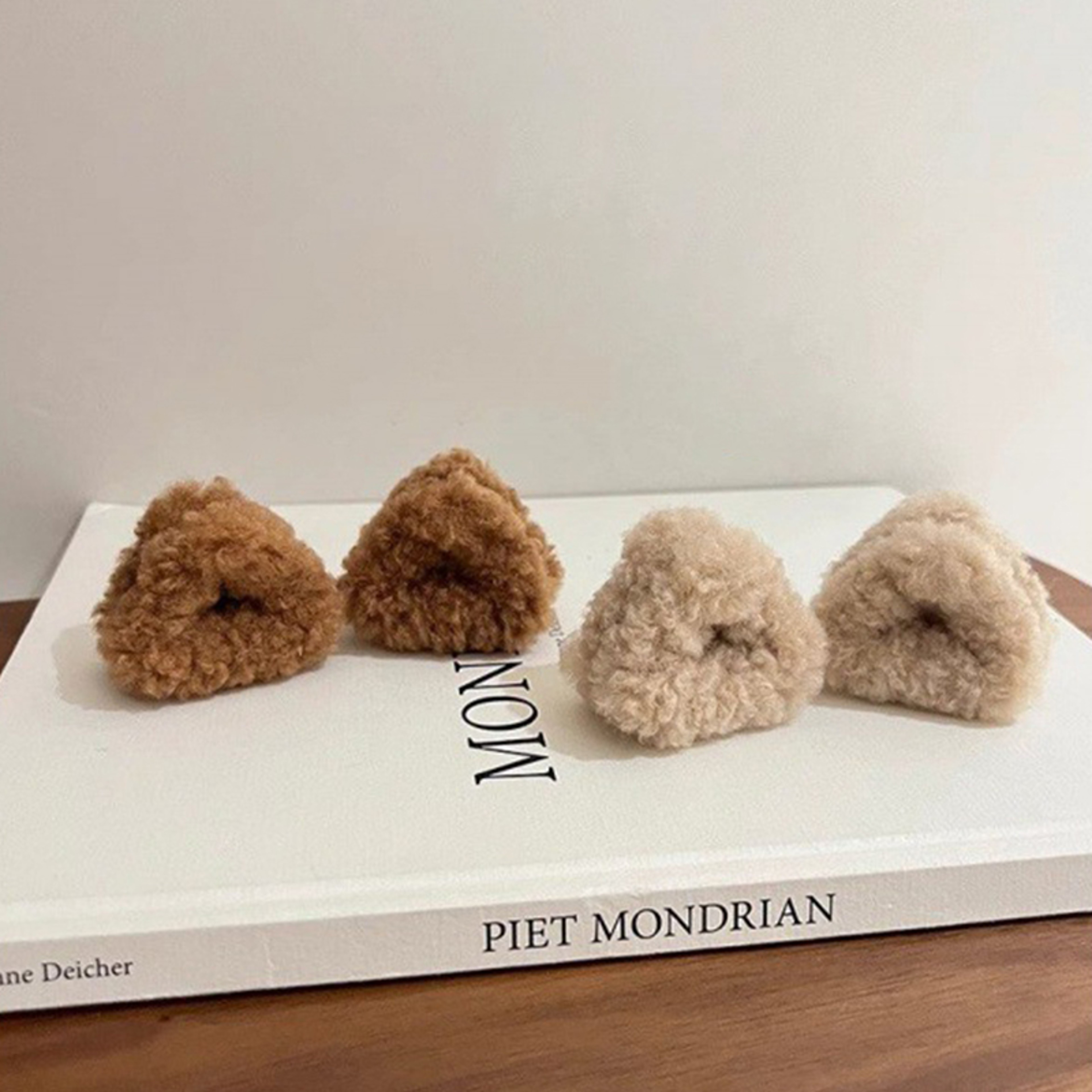 Plush Cat Ears Hair Clips For Women  Sweet Cute Beige Duck Beak Clip Hairpins For Fashion Girls Hea 1