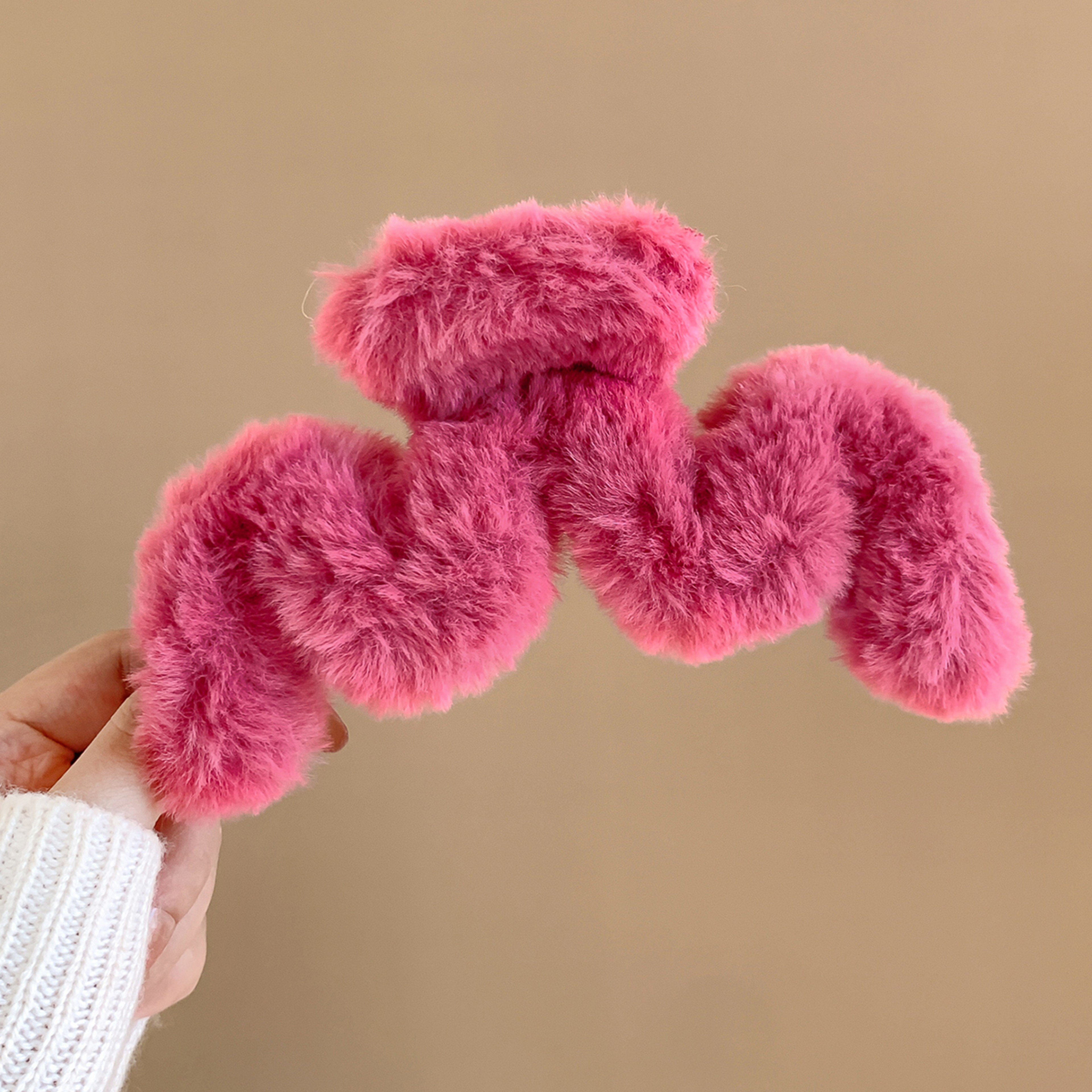 Elegant Faux Fur Hair Claw For Women  Plush Acrylic Hair Clip Barrette WinterReady Hair Accessories 7