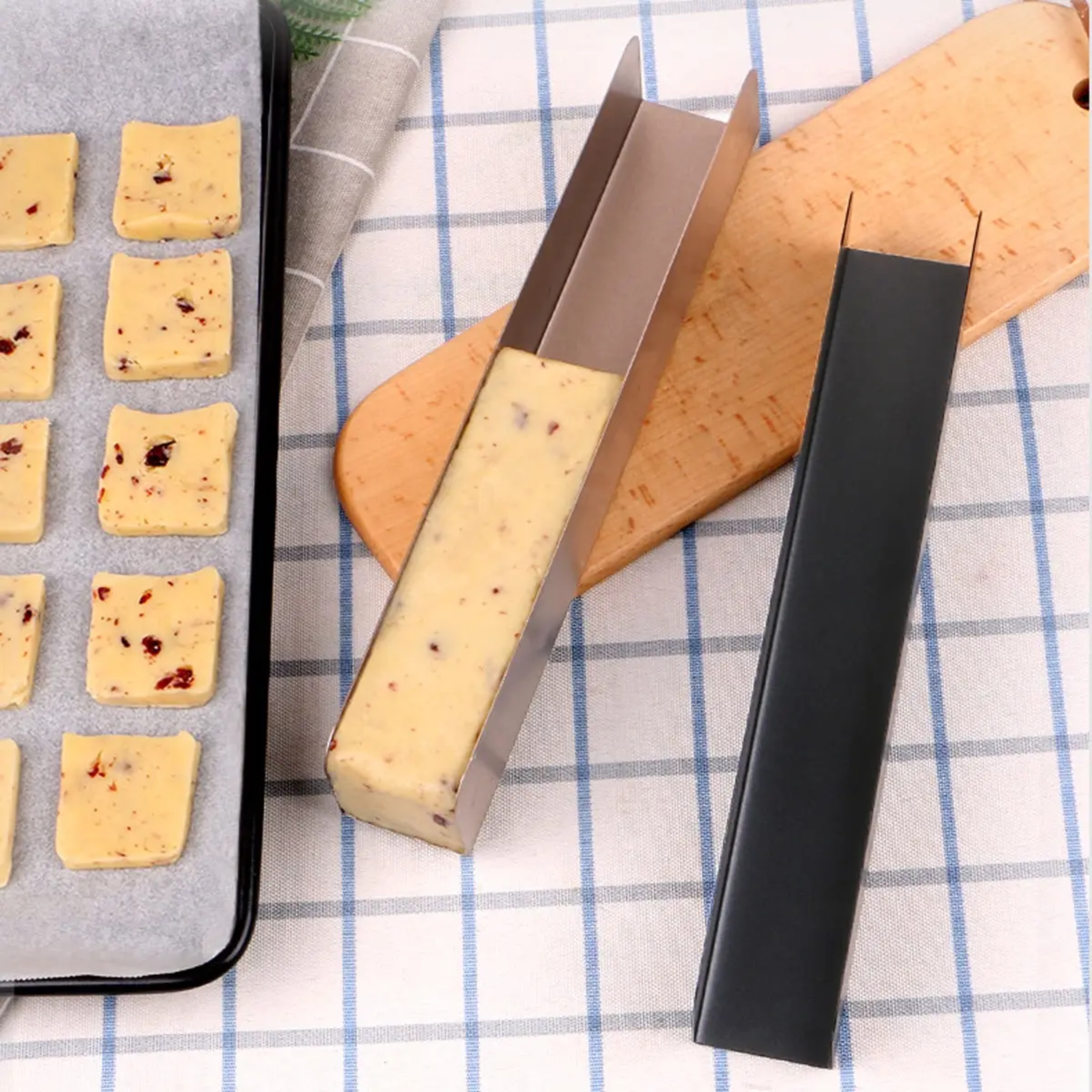Versatile NonStick Pastry Baking Mold  UShape  Rectangle For Cookies Bread And DIY Baking 0