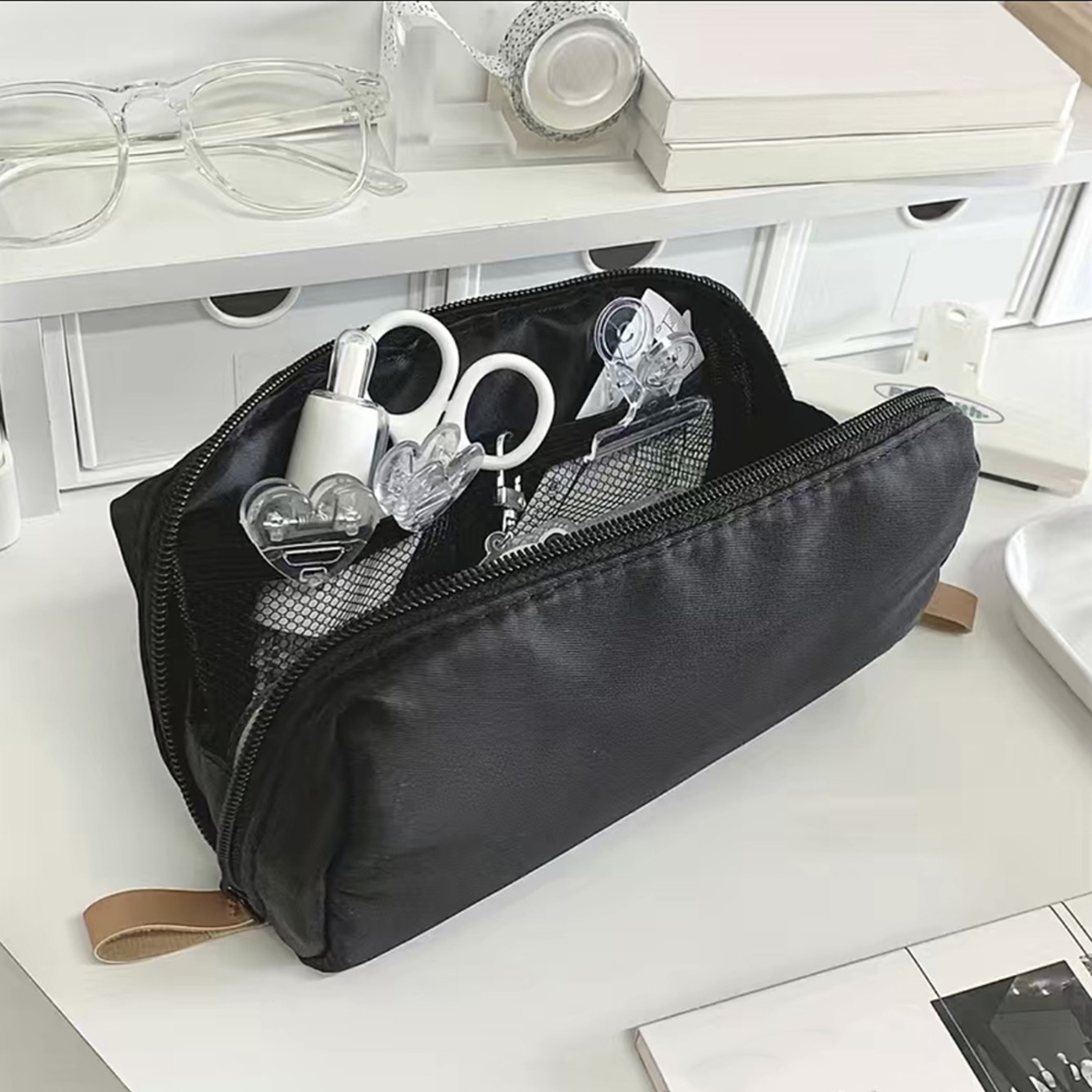 Simple Black Canvas Pencil Case Large Capacity Stationery Storage Bag For School Students 4
