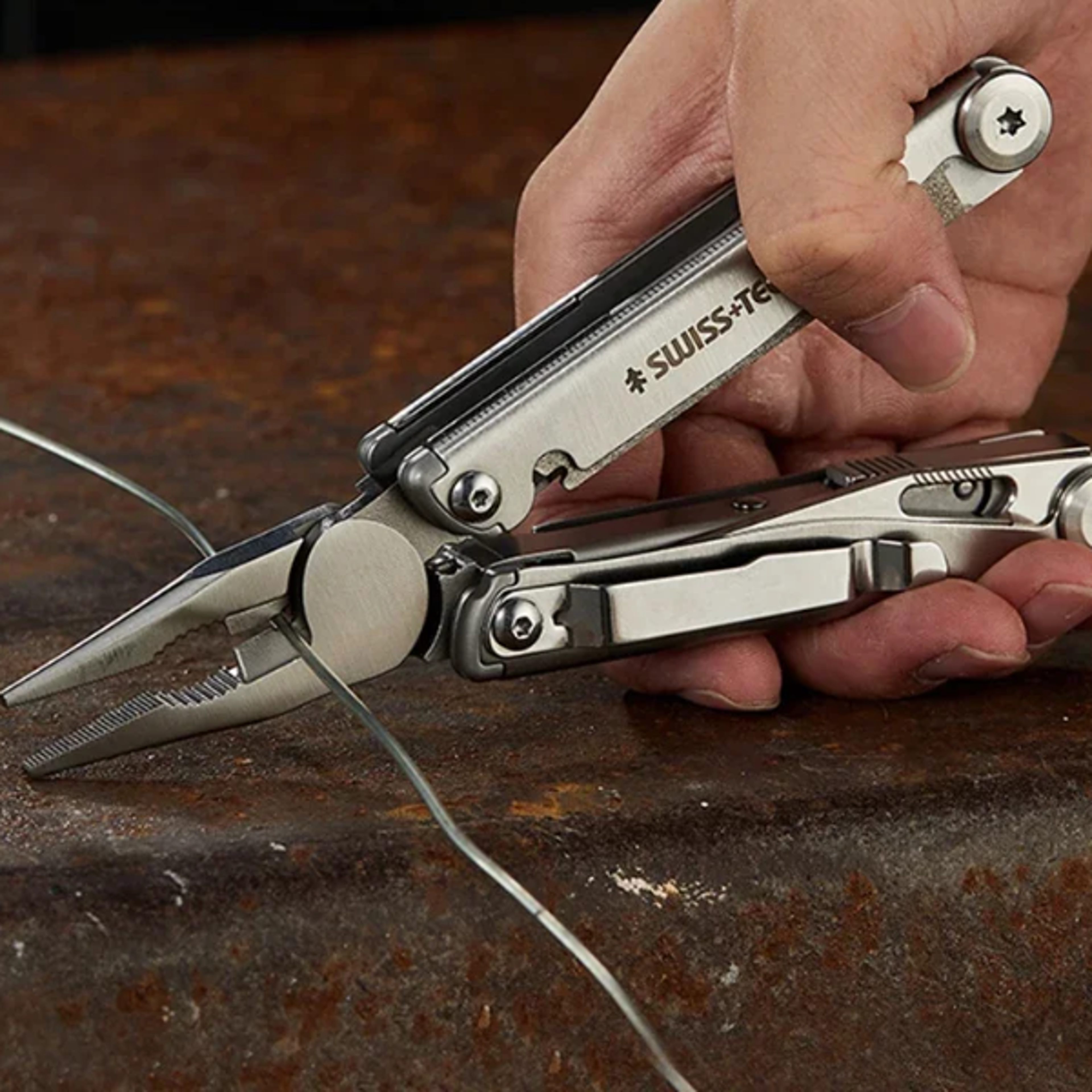 SWISS TECH 18 in 1 Multitool Pliers Folding Multifunctional Combination Tool Pocket Knife Portable