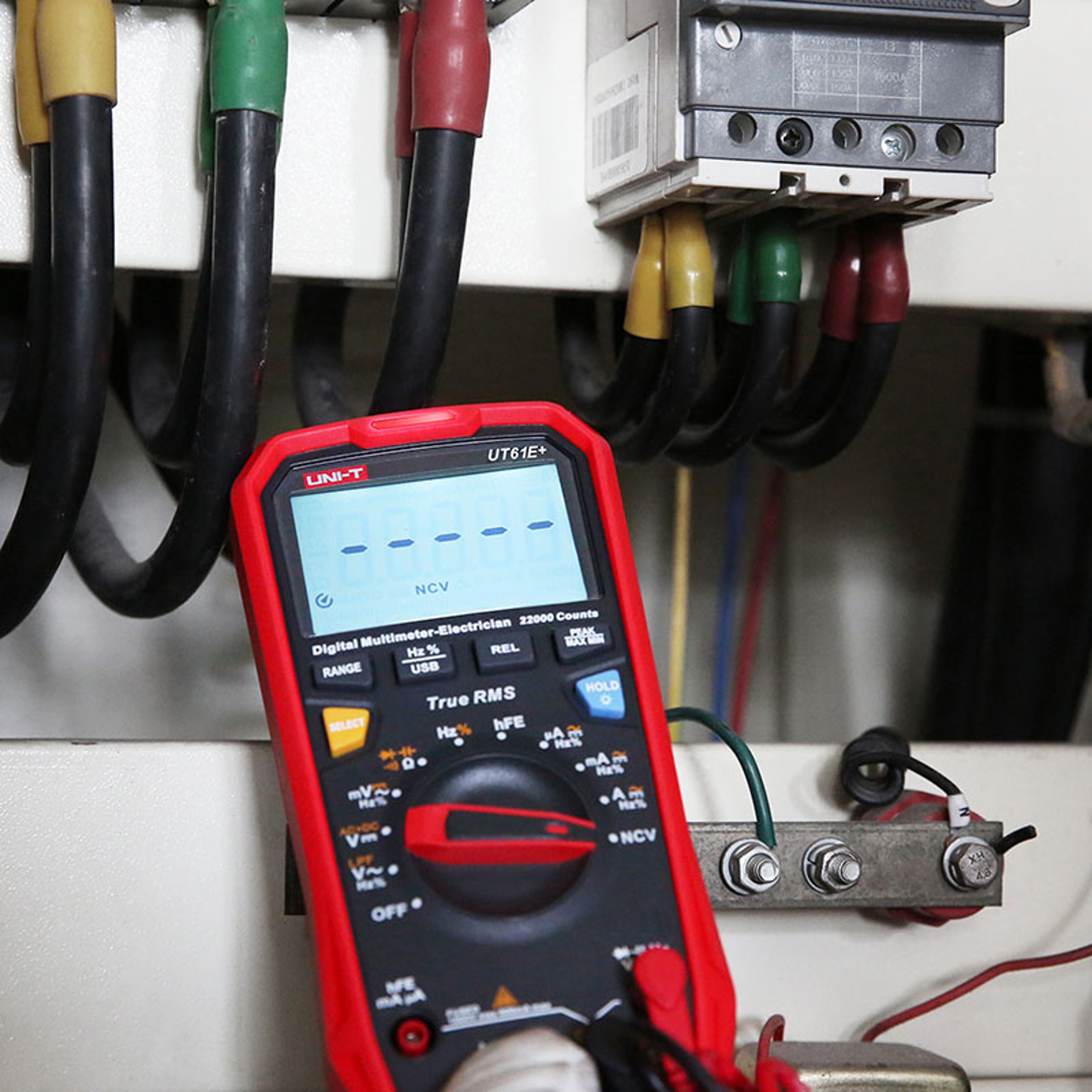 Professional Digital Multimeter Analog  Digital Multi Tester For Resistance Capacitance And More 3