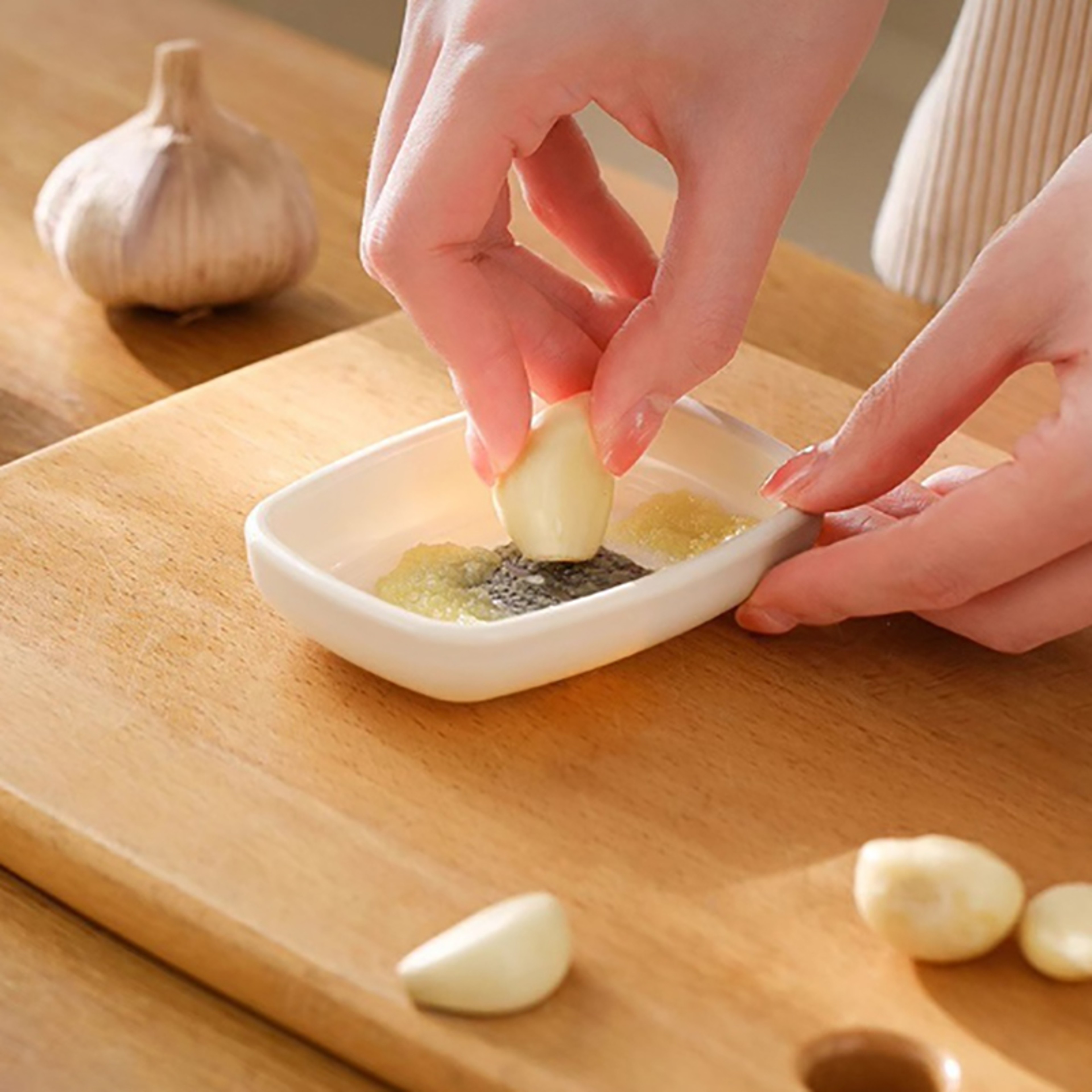 Manual Garlic Crusher  Ginger Grater Easy Garlic Grinder  Kitchen Vegetable Tool For Fast Fresh Pre 0