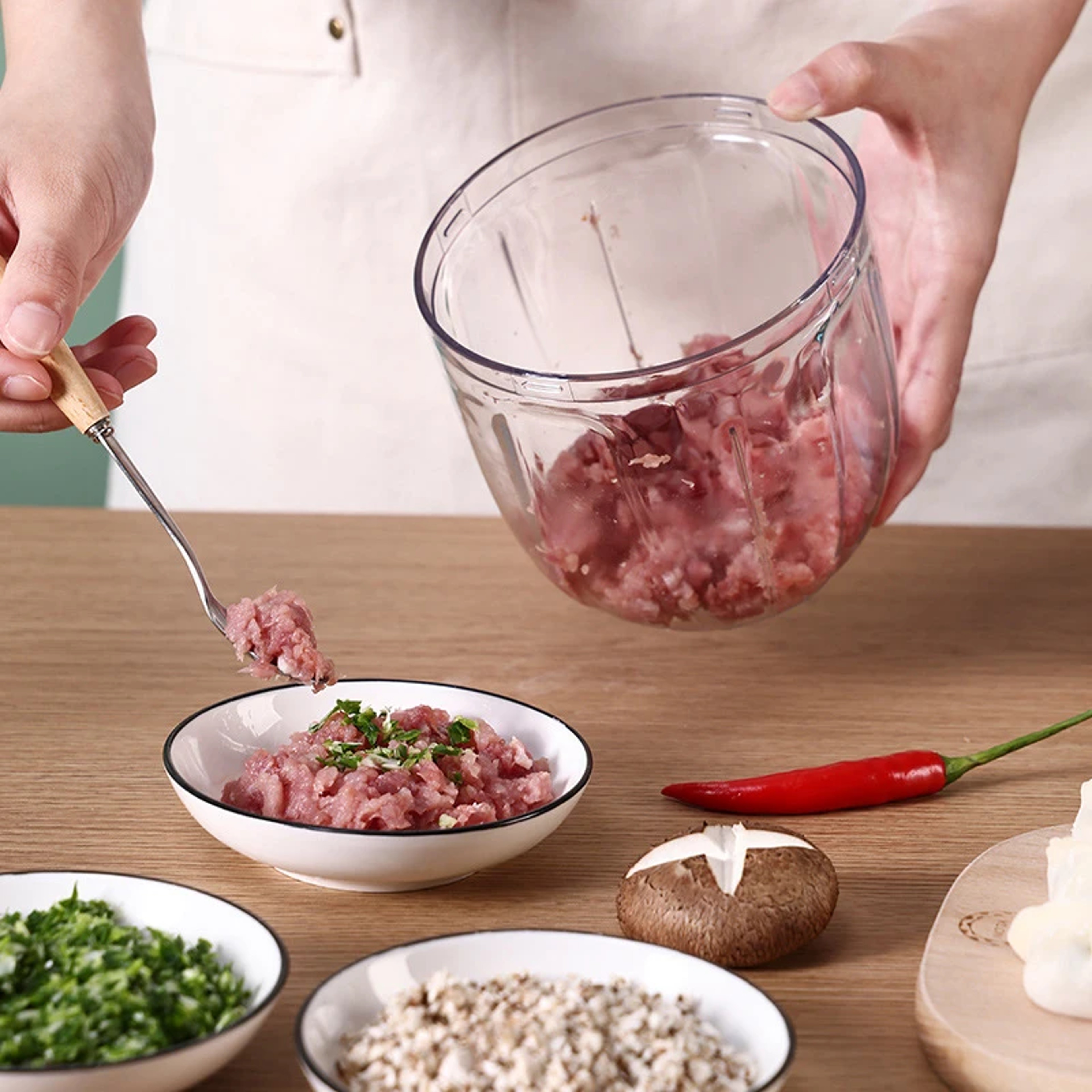Hand Pull Food Chopper Manual Vegetable Mincer  Garlic Chopper For Onion Meat  Herbs 1