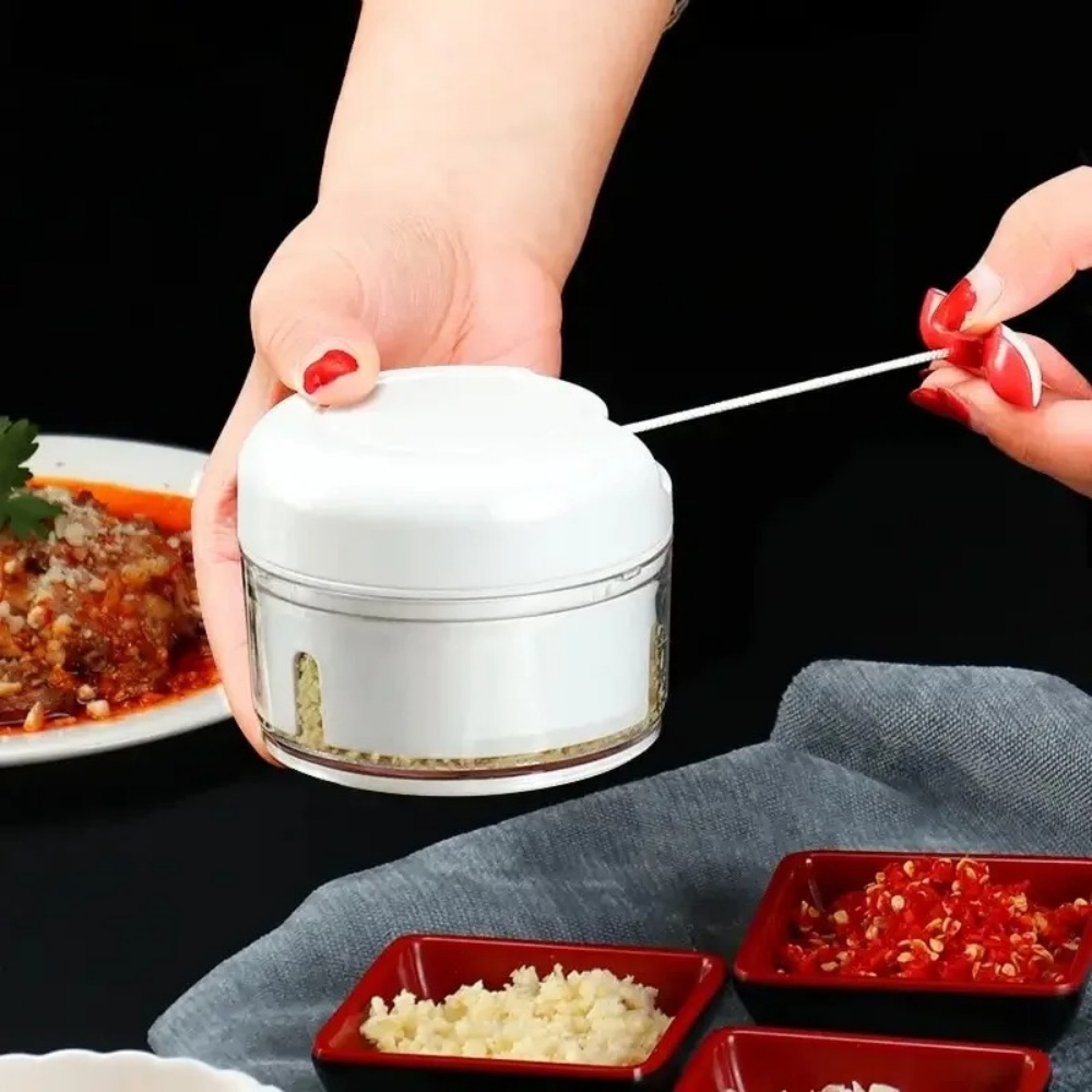 Manual Garlic Masher  Hand Pull Garlic Blender Easy Minced Garlic Kitchen Gadget 0