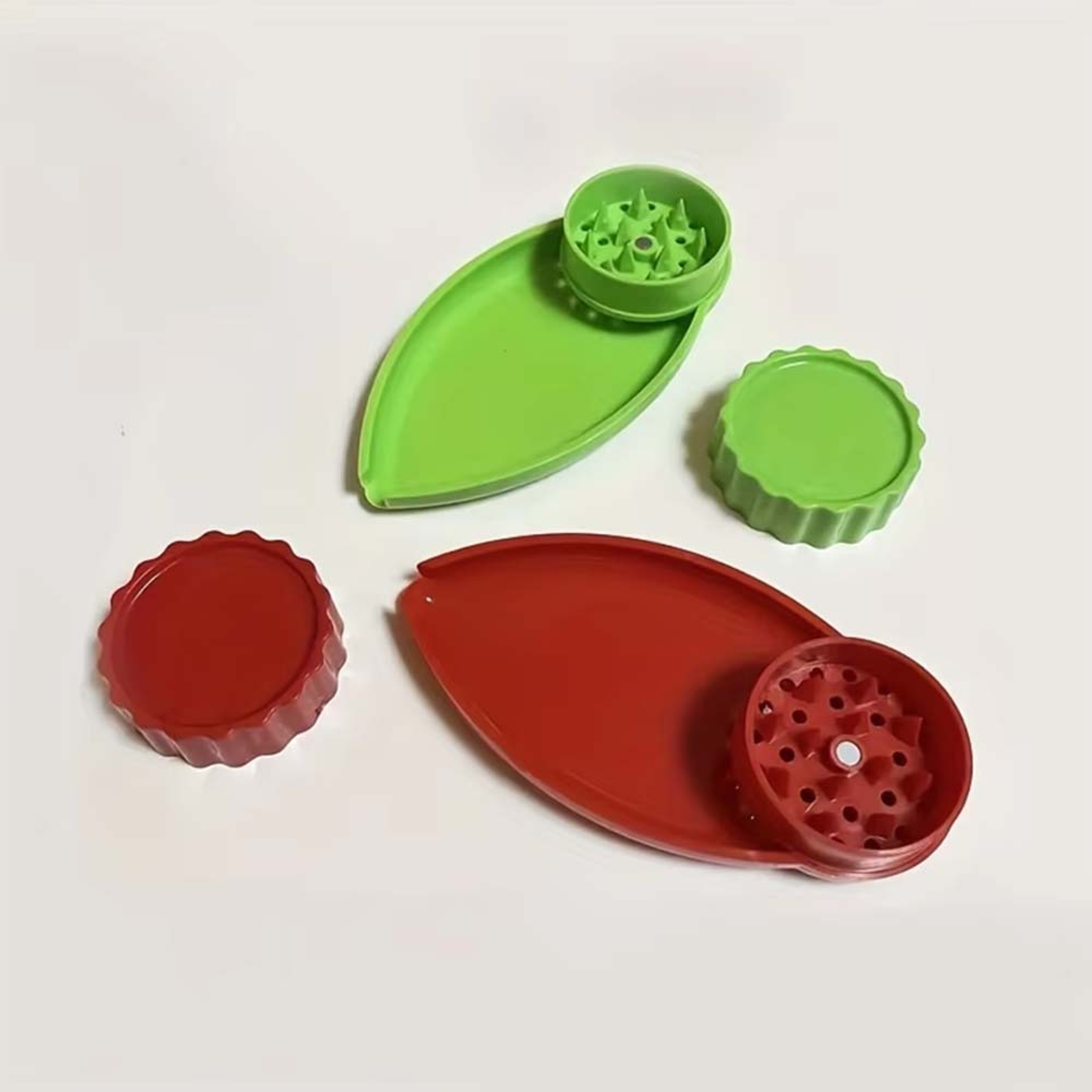 Ship Shaped Manual Tobacco Grinder  Cigarette Cutter 2