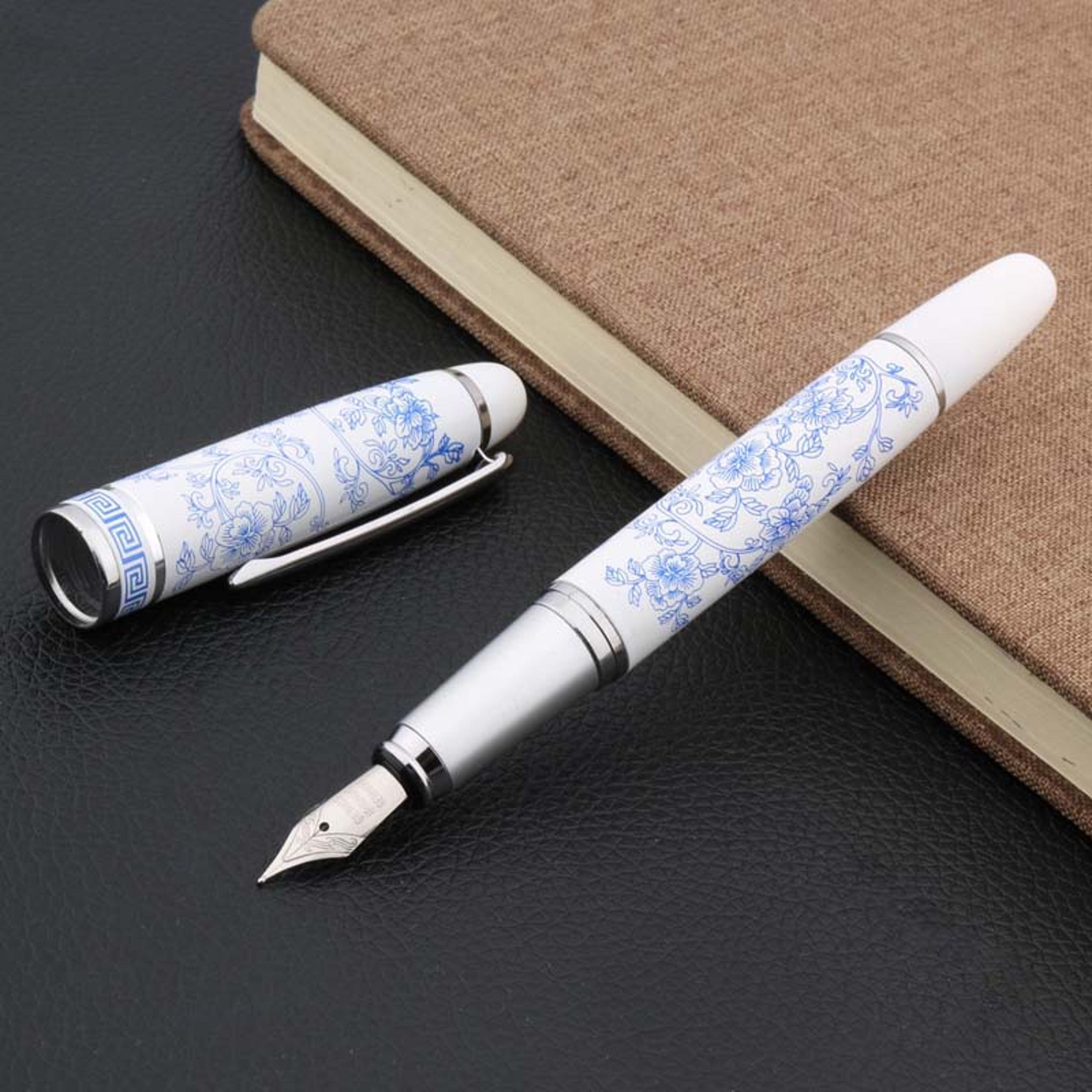 Blue White Porcelain Fountain Pen Medium Nib Elegant Writing Pen 6