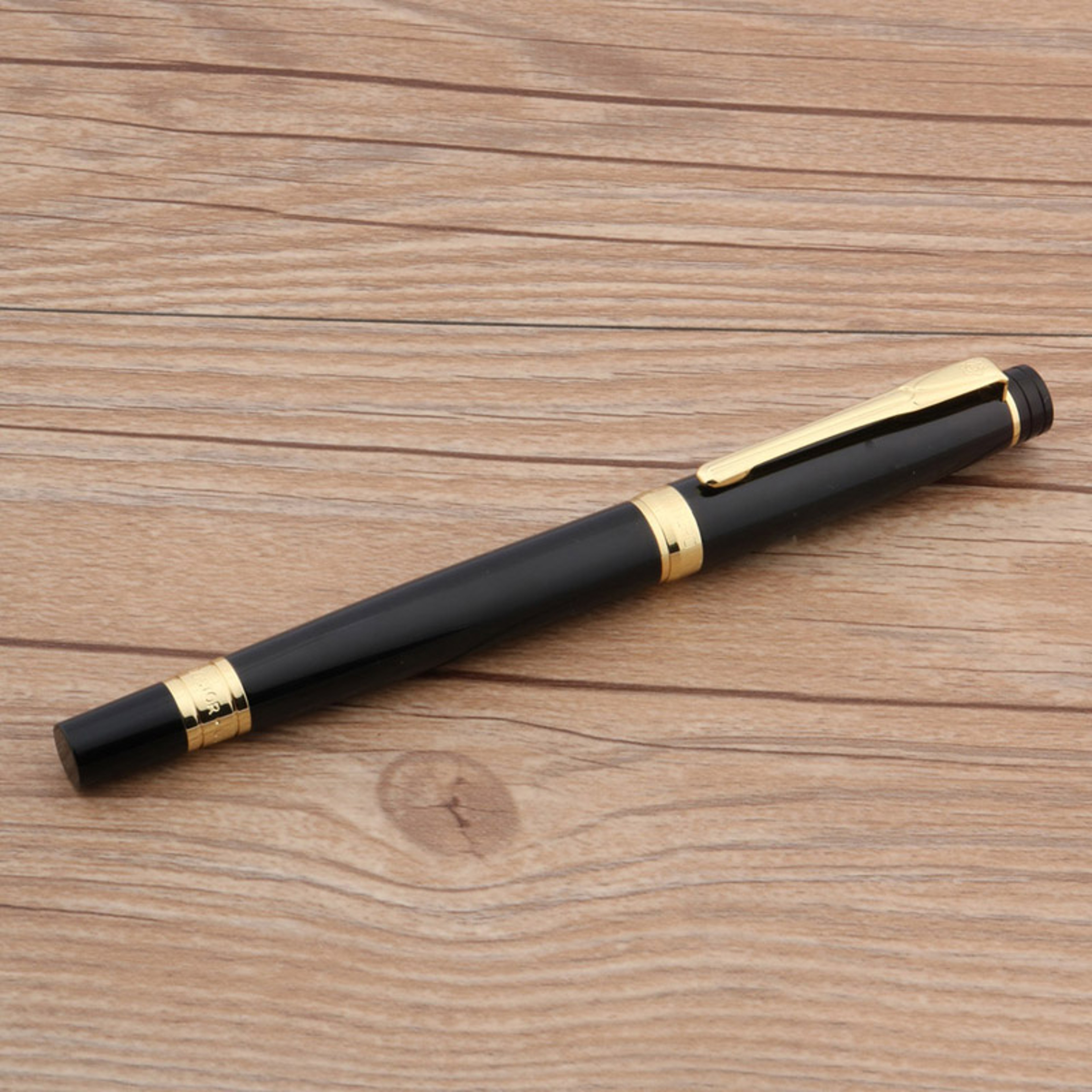 Luxury Metal Fountain Pen Golden Black Medium Nib Writing Gift 3