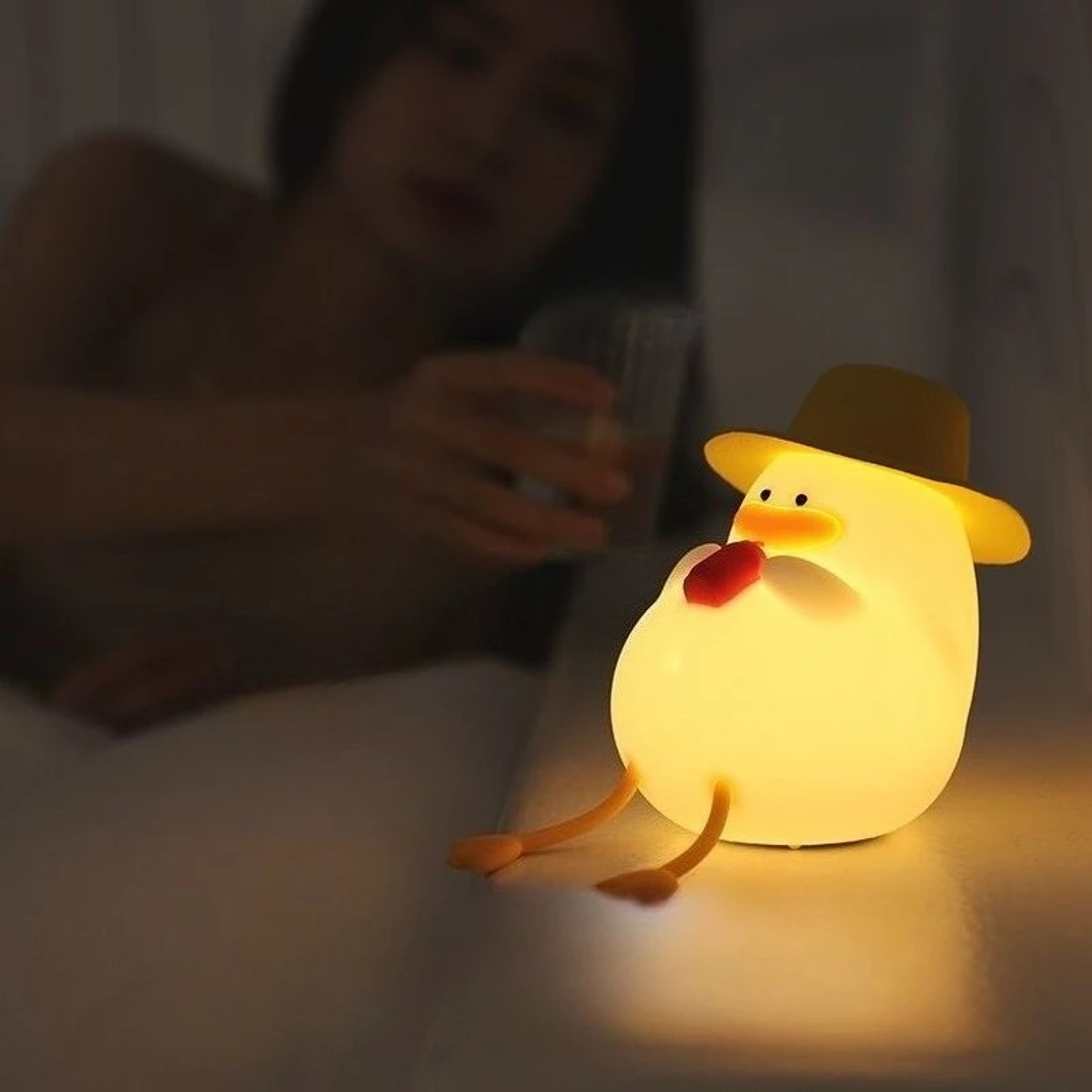 Cute Duck Night Light USB Rechargeable Silicone Night Light For Kids Bedroom Bedside Lamp 2