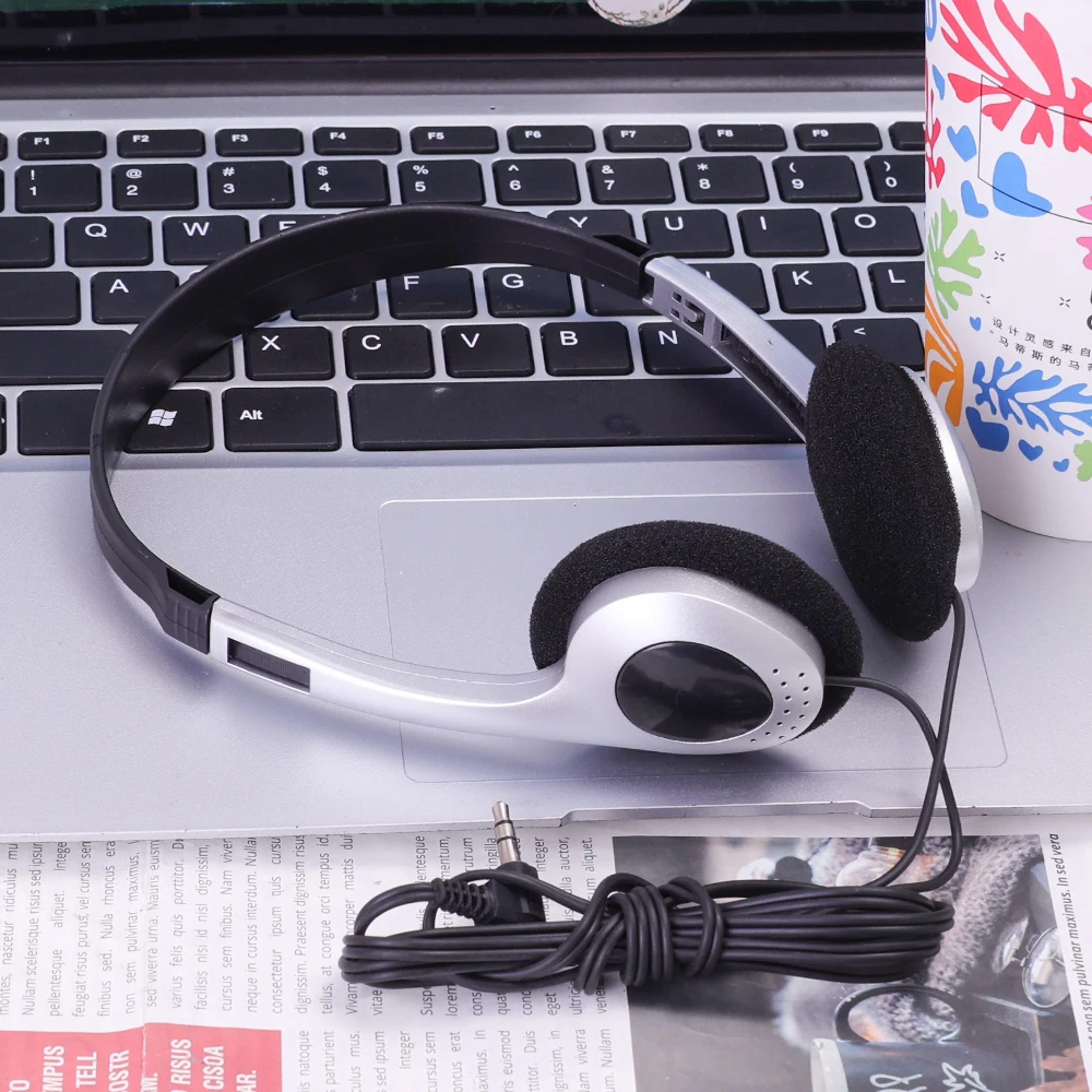 Retro Wired Over Ear Headphones With 35mm Jack Vintage Style Fashion Headset 3