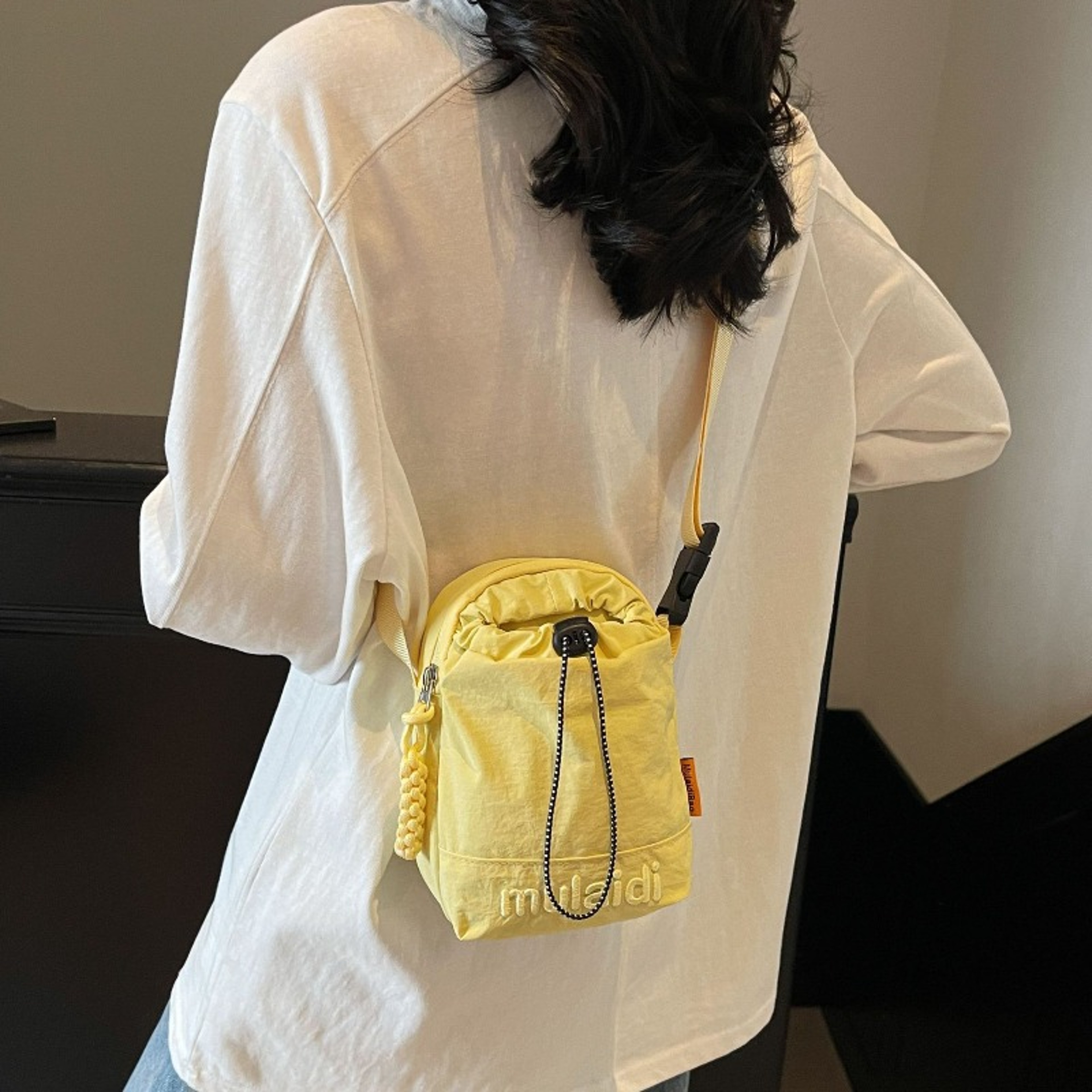 Lightweight Nylon Drawstring Crossbody Bag Mini Bucket Sling Purse 2