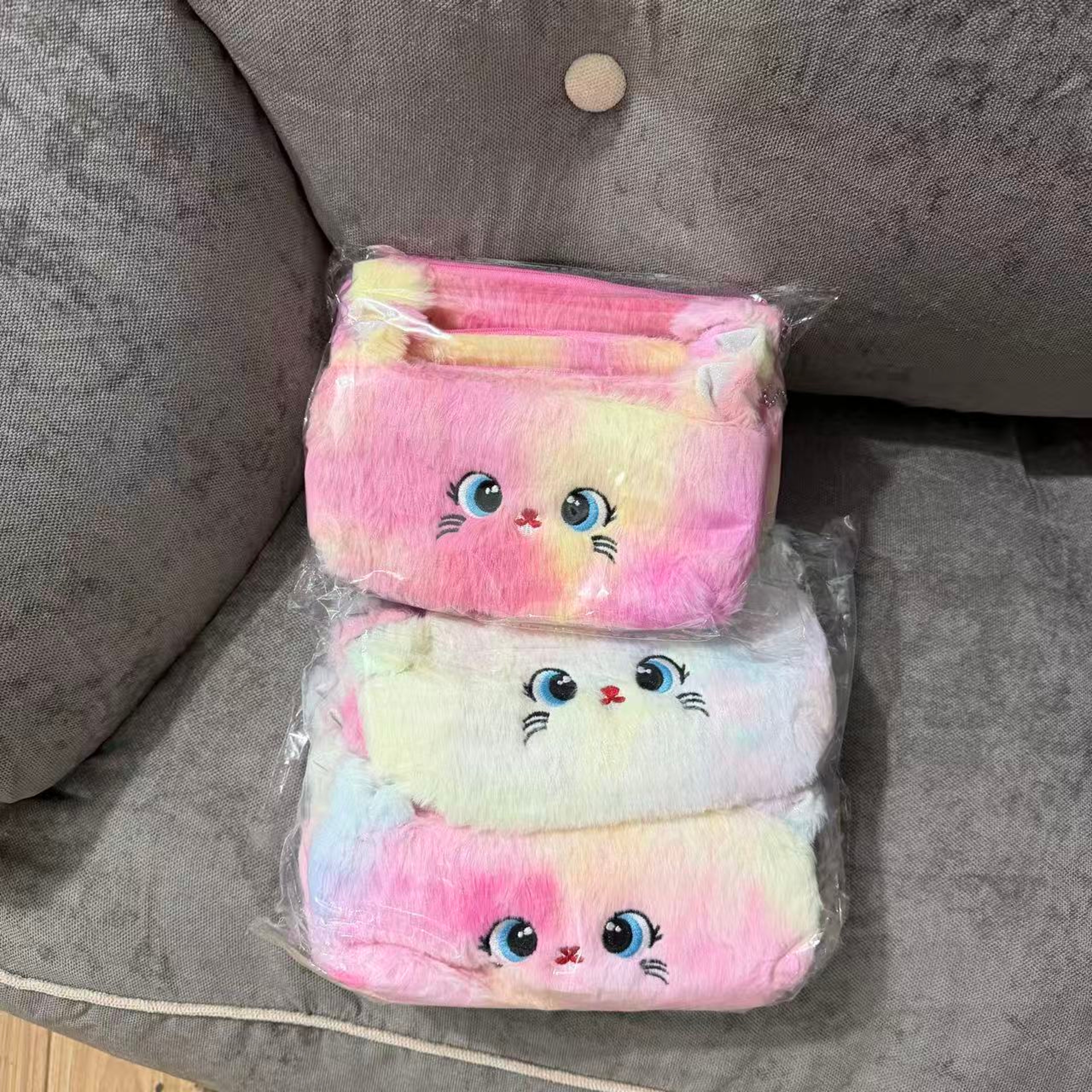 Dopamine Plush Cat Pencil Case Large Capacity Kawaii Stationery Pouch – view 5