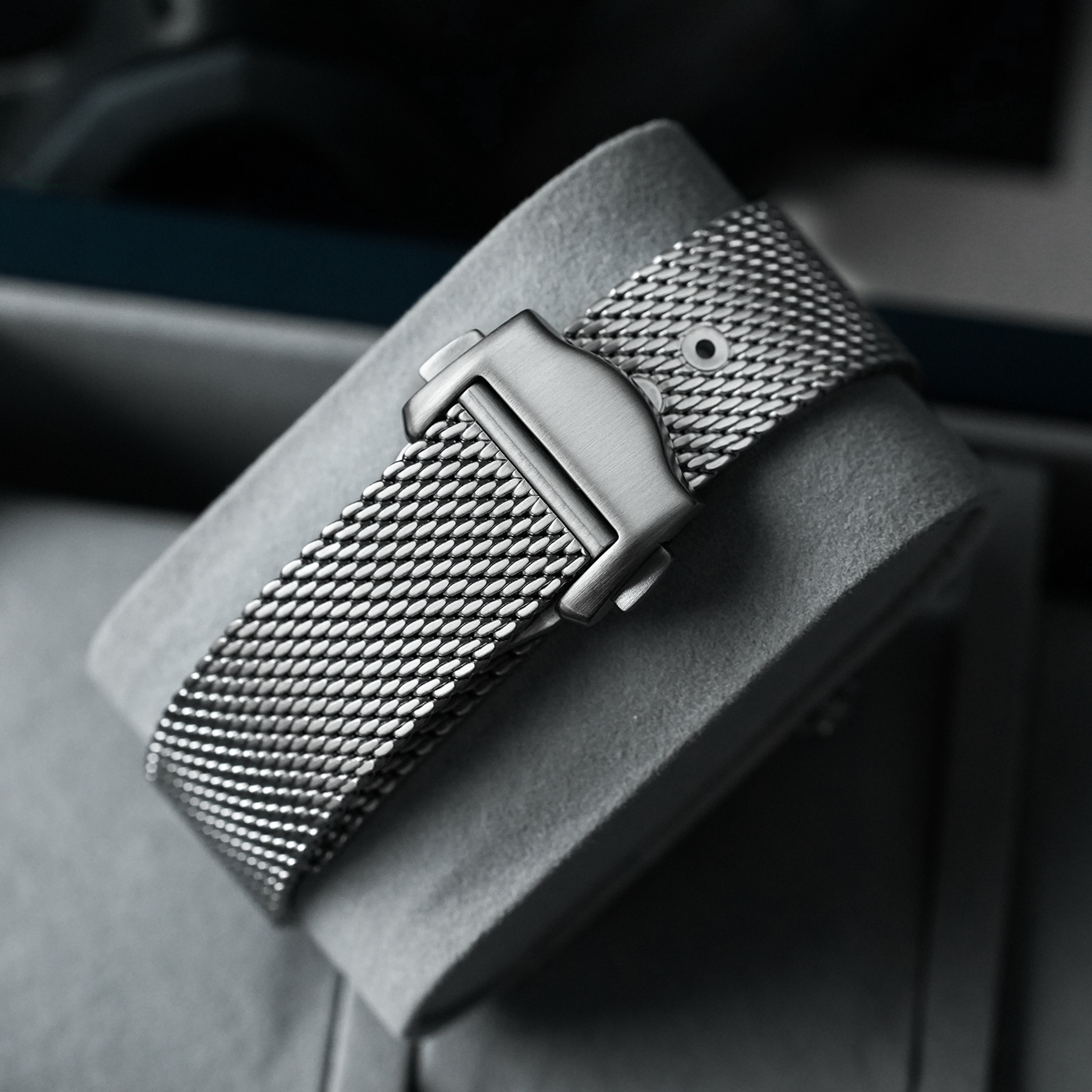 Titanium Automatic Dive Watch With Sapphire Crystal 1
