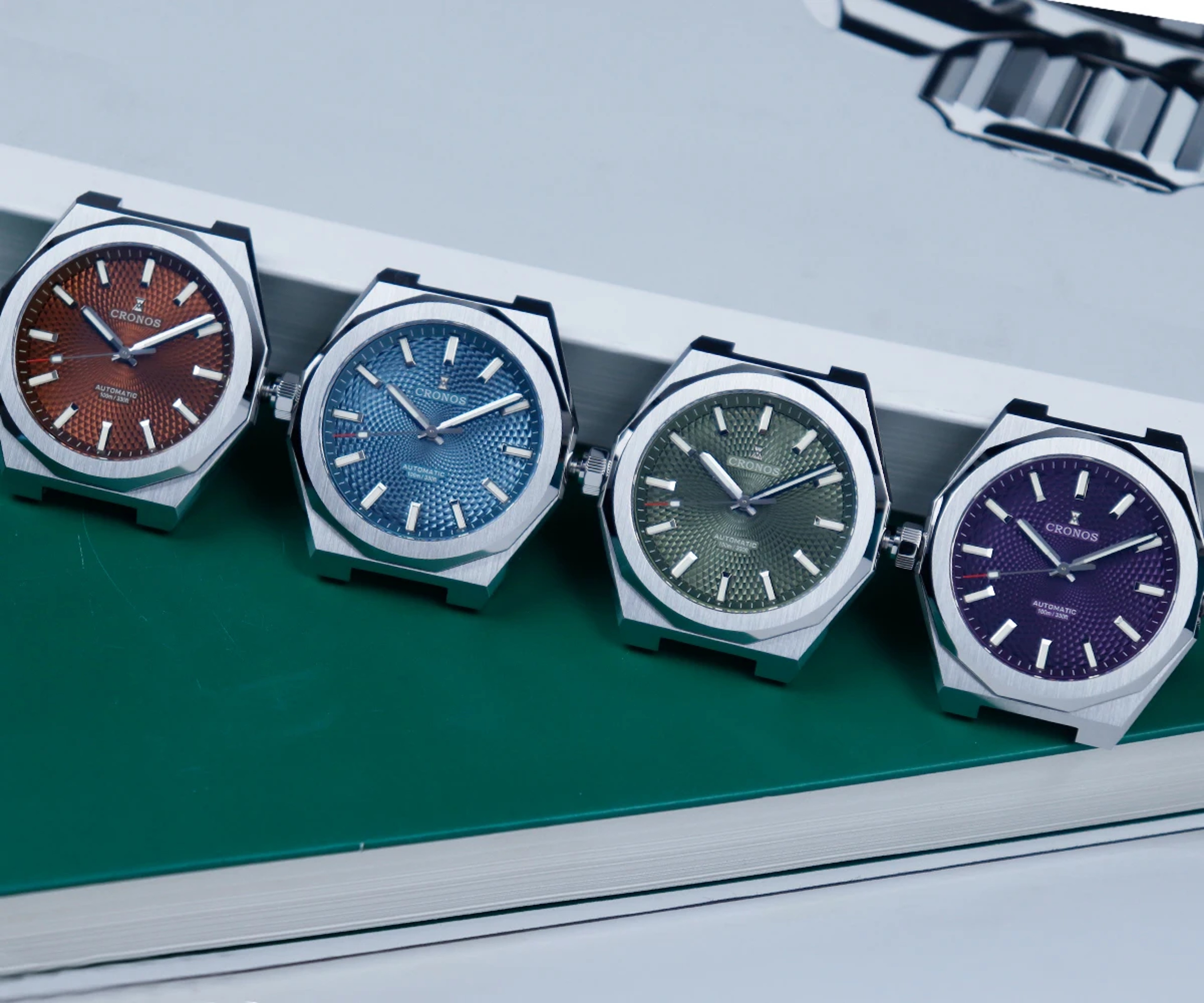 Automatic Dive Watch With Miyota Perlage Dial 2