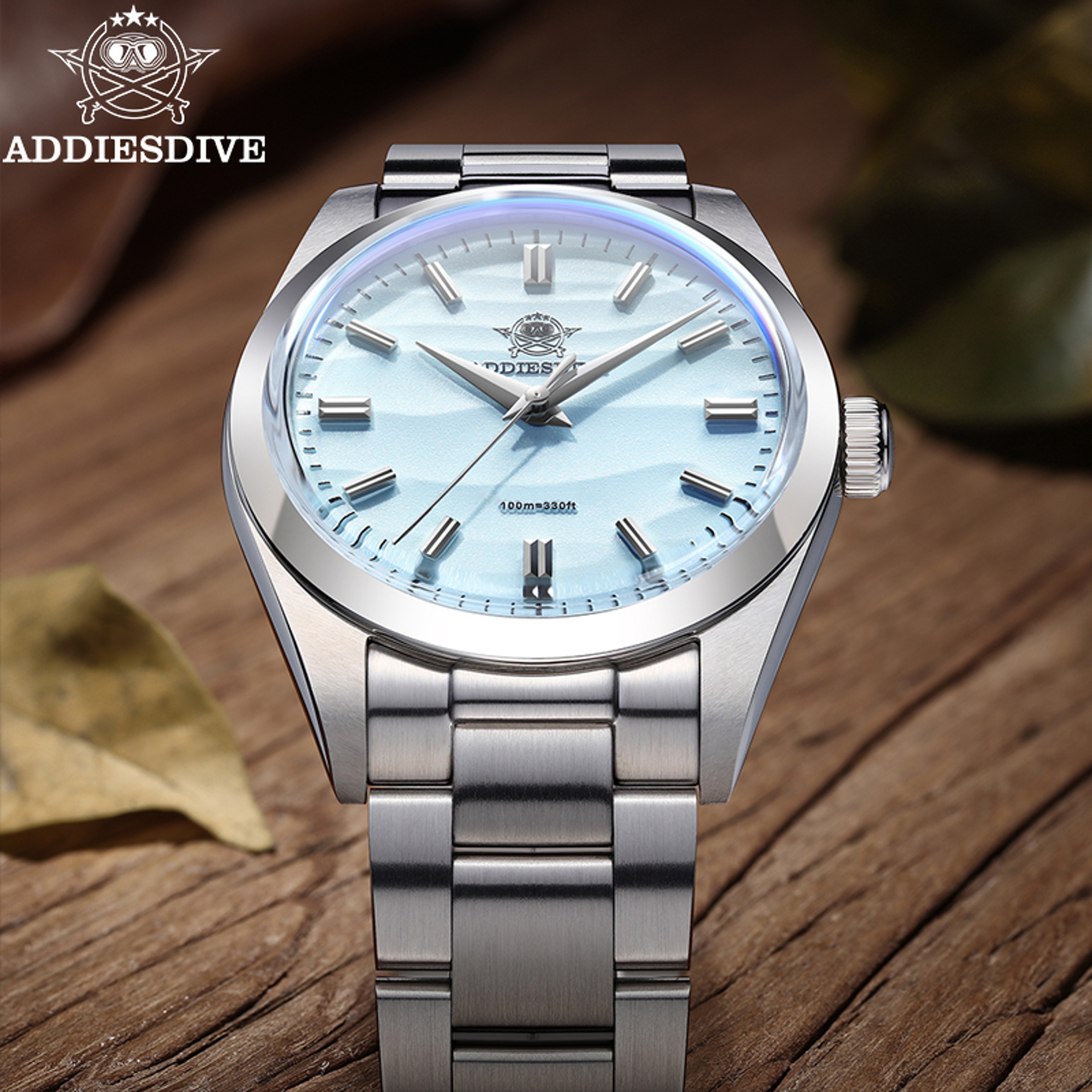 Quartz Watch With Sweep Movement And Water Resistance 4
