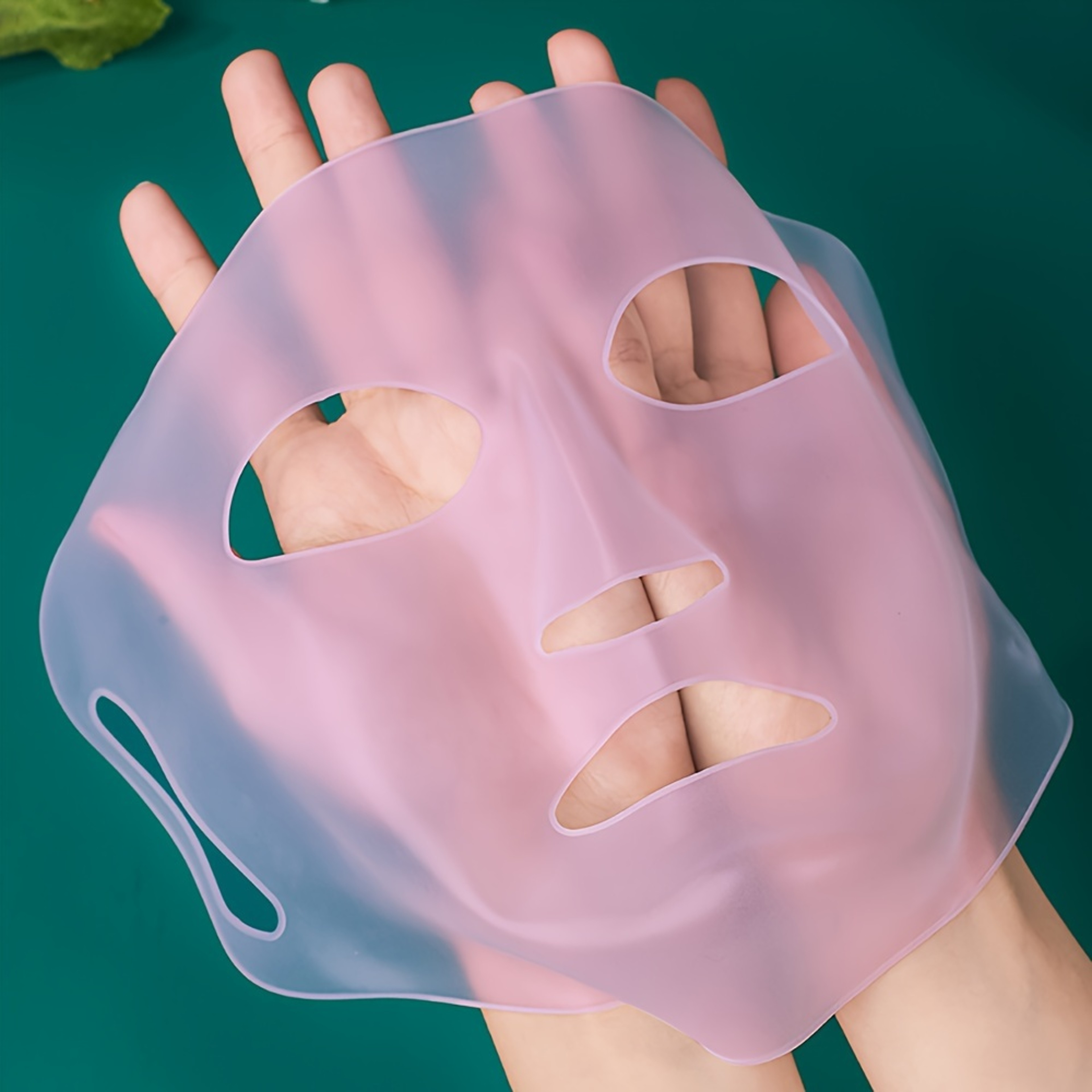 Silicone Facial Mask Cover Reusable AntiEvaporation Moisturizing Fixing Tool