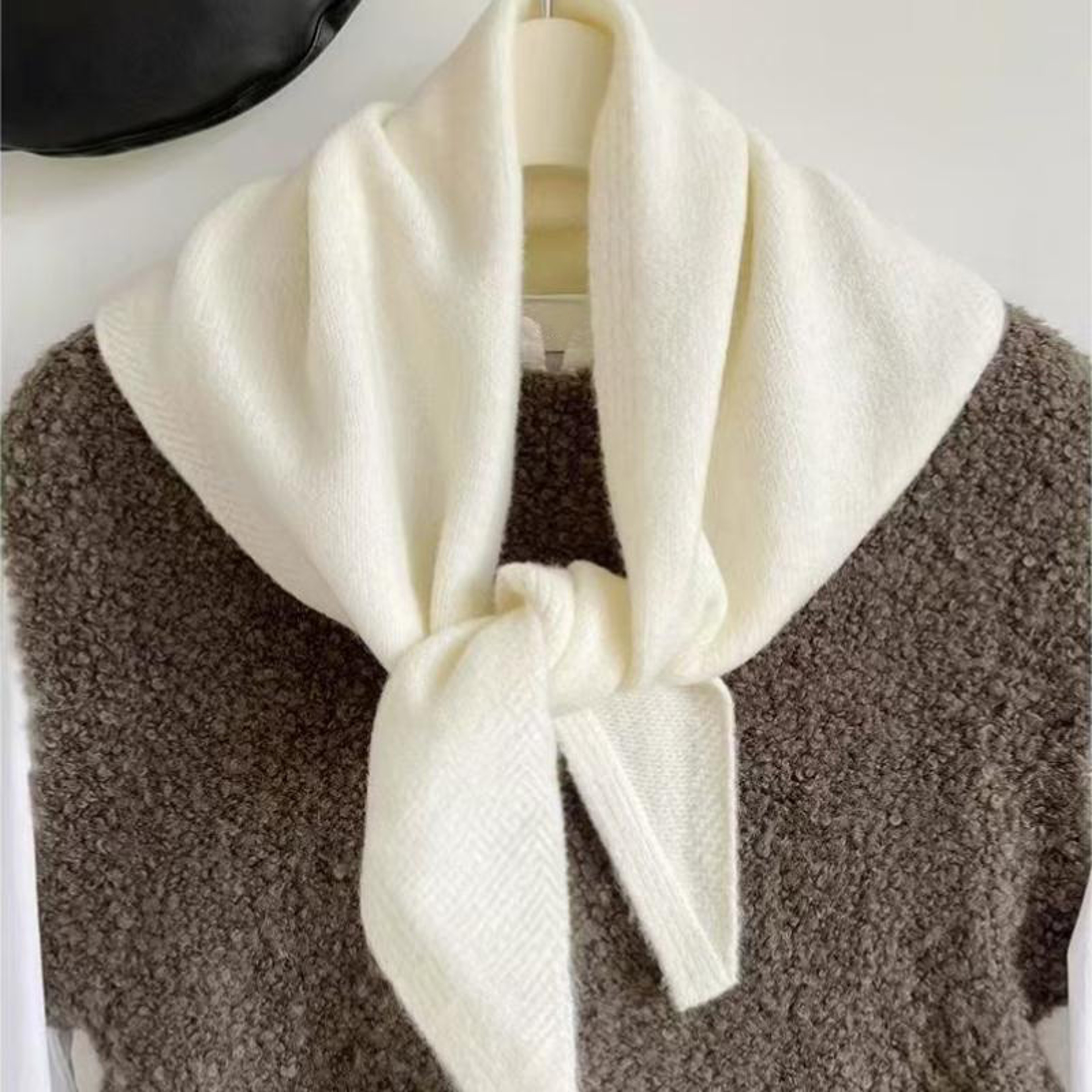 Soft Triangle Scarf, Winter Warm Pashmina, Bright Solid Color Thickened Shawl – view 8