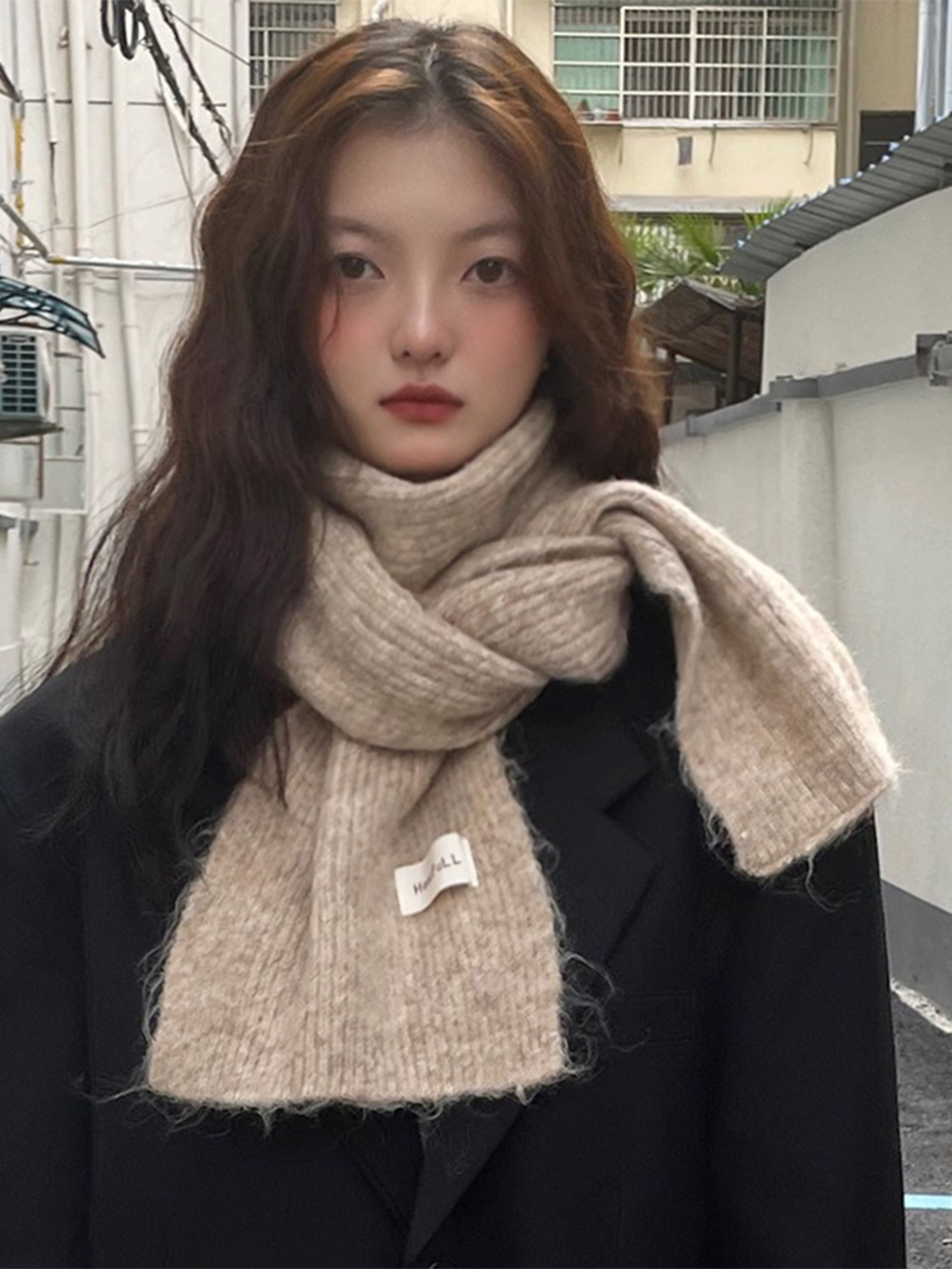 Pure Color Woolen Scarf, Versatile Winter Neck Warmer, New Knitted Yarn For Girls and Students – view 4