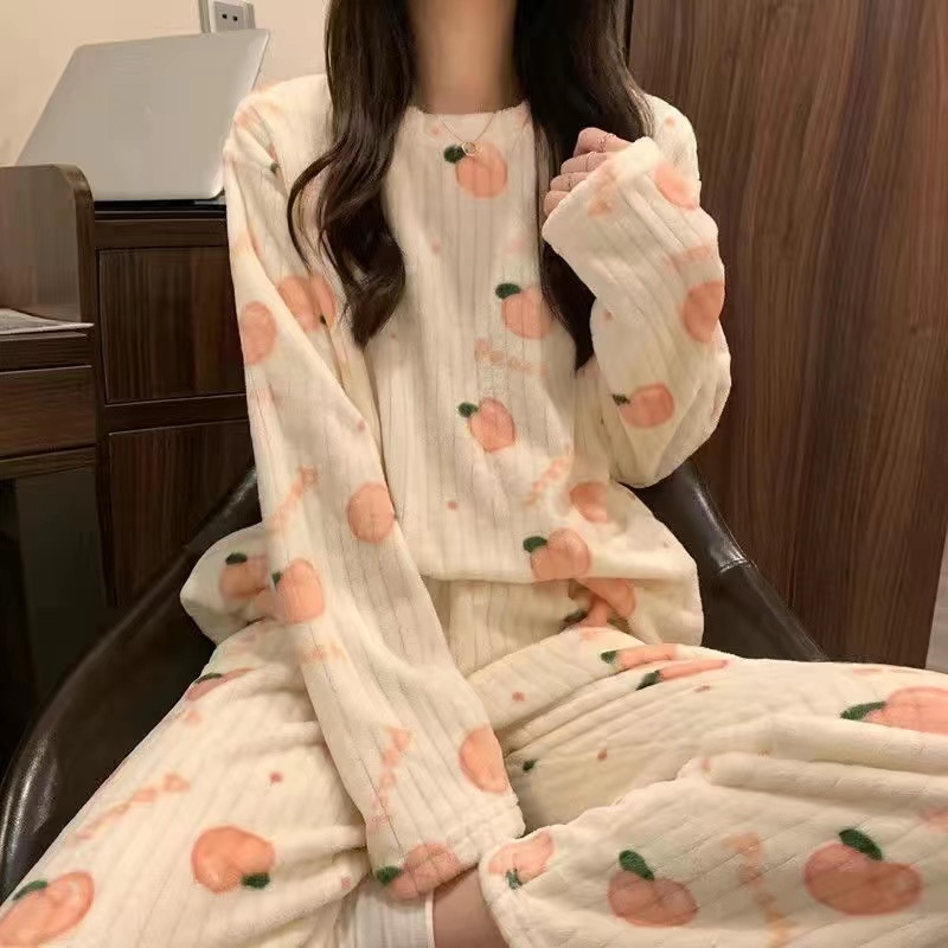 Womens Winter Home Clothes Set Thiened Long Sleeve Coral Fleece Pajamas Cute Cartoon Print Sleepwea 5