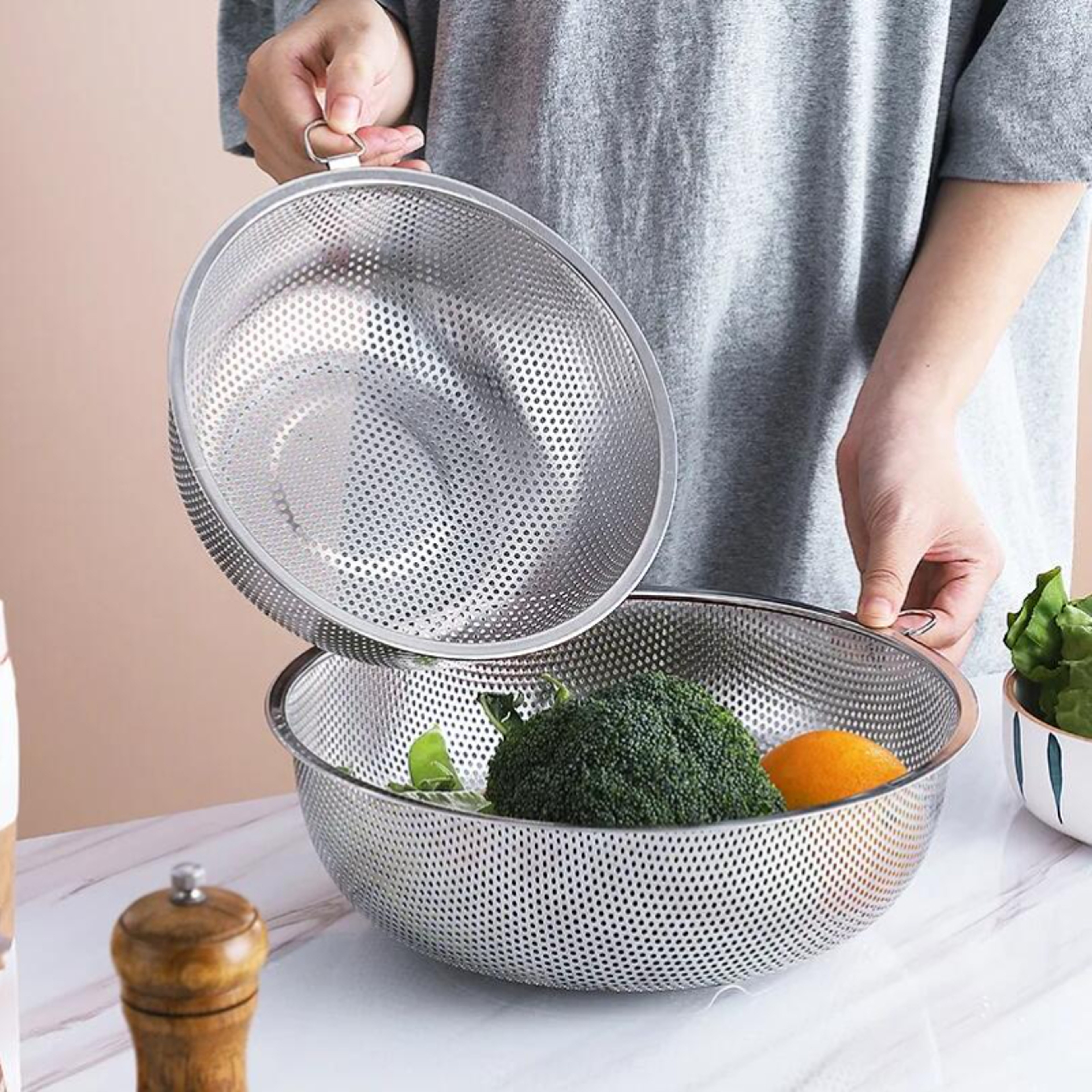 Stainless Steel Colander Drain Basket For Fruit Rice Vegetables Washing Strainer With Handle Kitche 1
