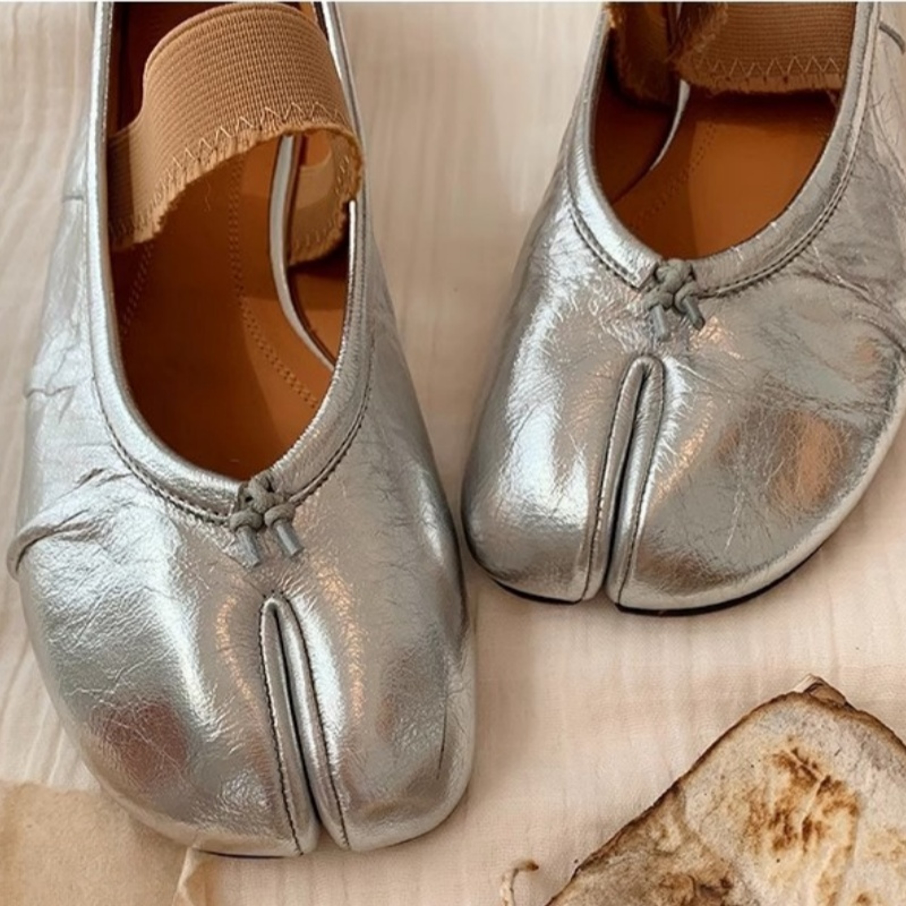 Retro Round Split Toe Flat Sneakers Women Casual Loafer Moccasins Soft Tabi Ninja Mary Jane Ballet  1