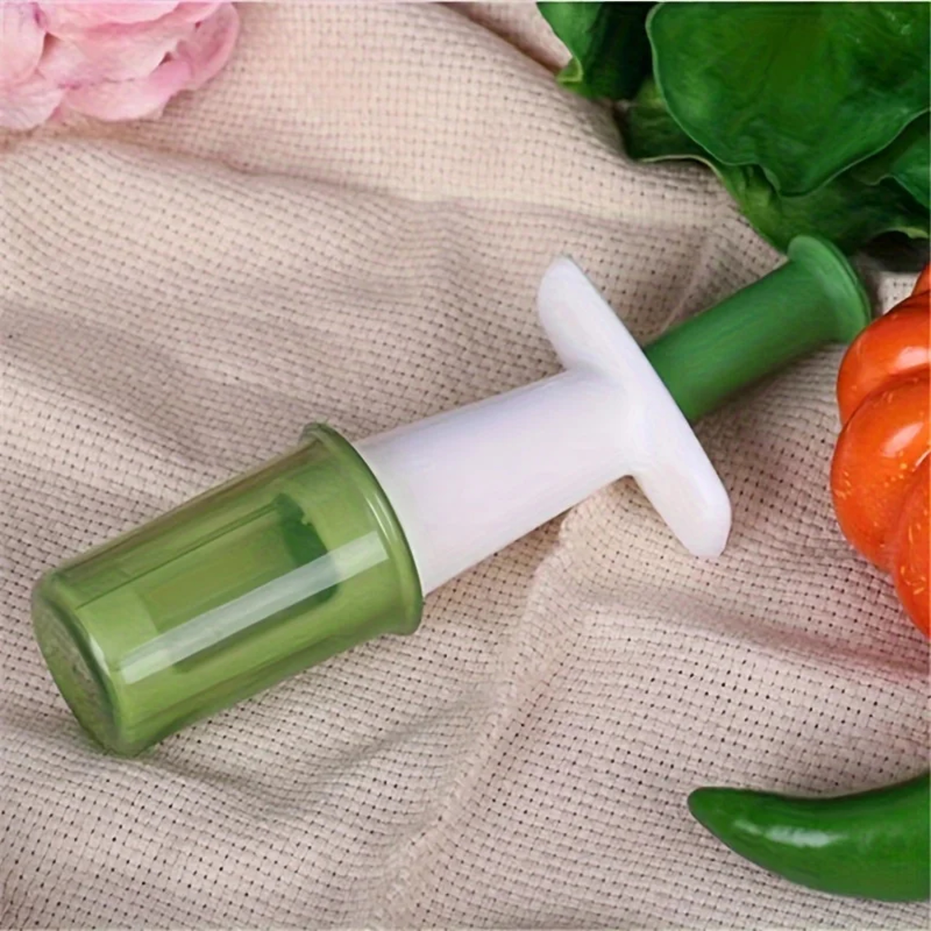 Fruit Slicer, Cake Decoration Tool, MultiFunctional Grape Cutter, Kitchen Tools, Grape Kitchen Accessories – view 3