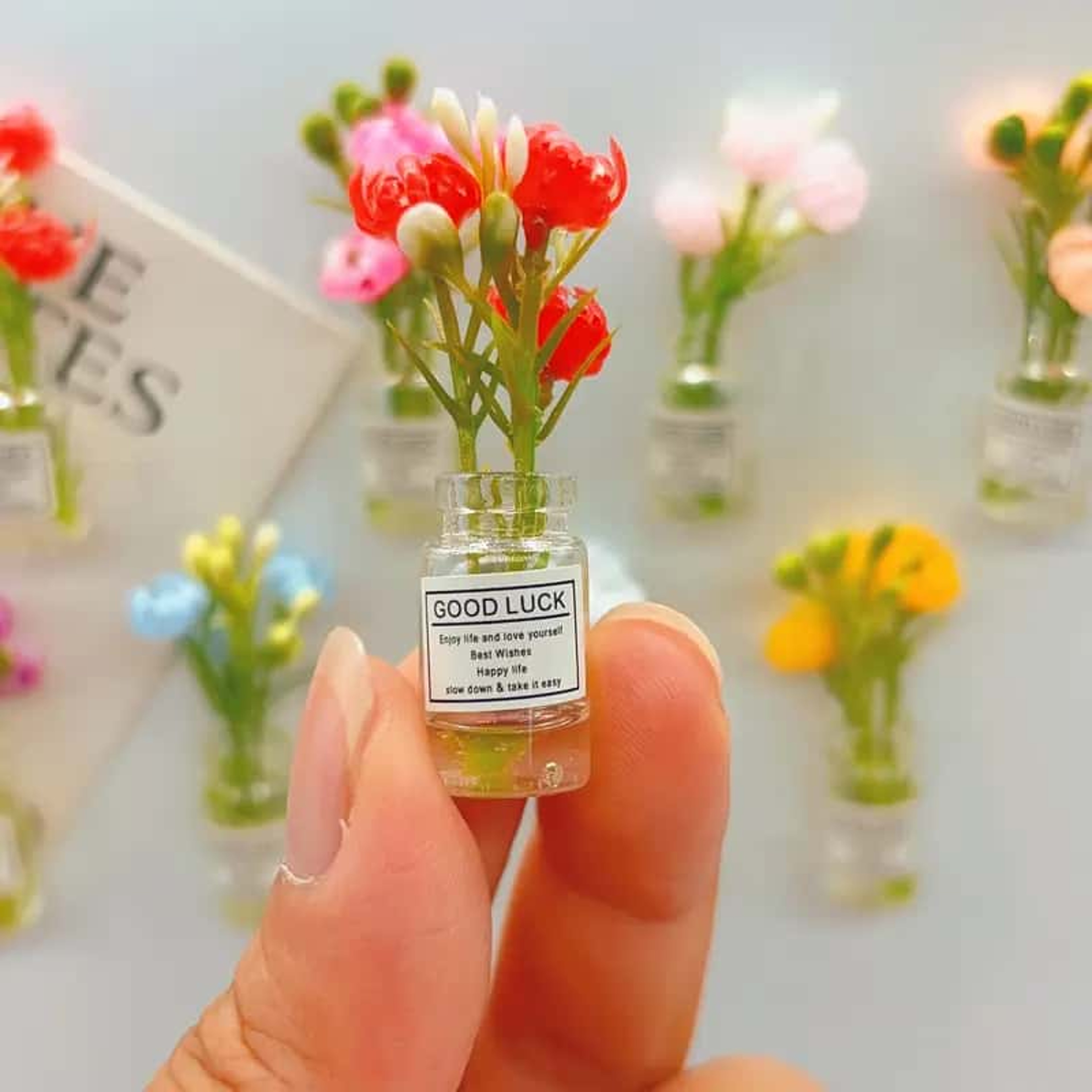 Cute Mini Refrigerator Magnets, Mini Small Vase, Fun Kitchen Decoration Holiday Gift Idea – view 5
