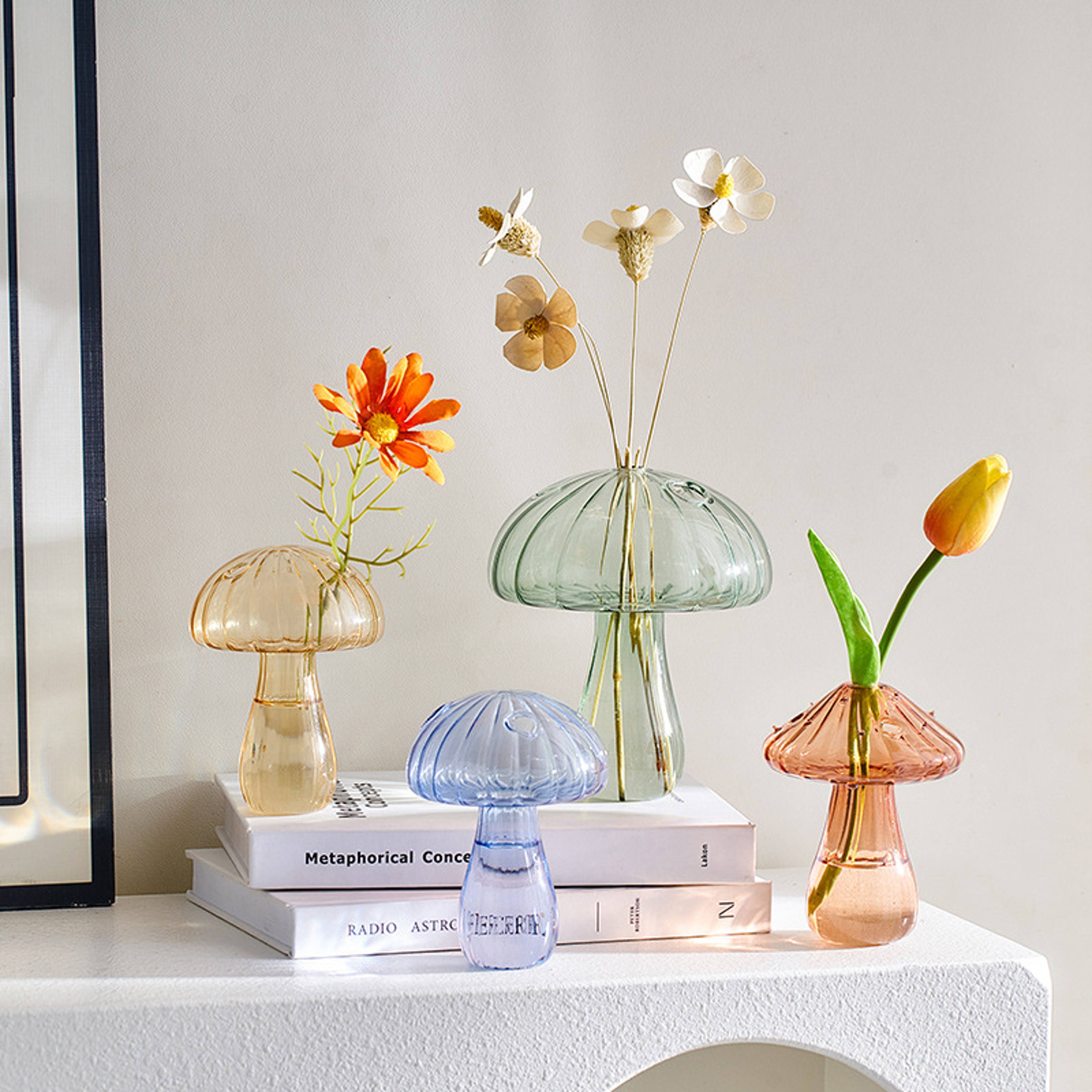 Hydroponic Flower Plant Decoration, Mini Mushroom Glass Vase, Creative Table Vase – view 1