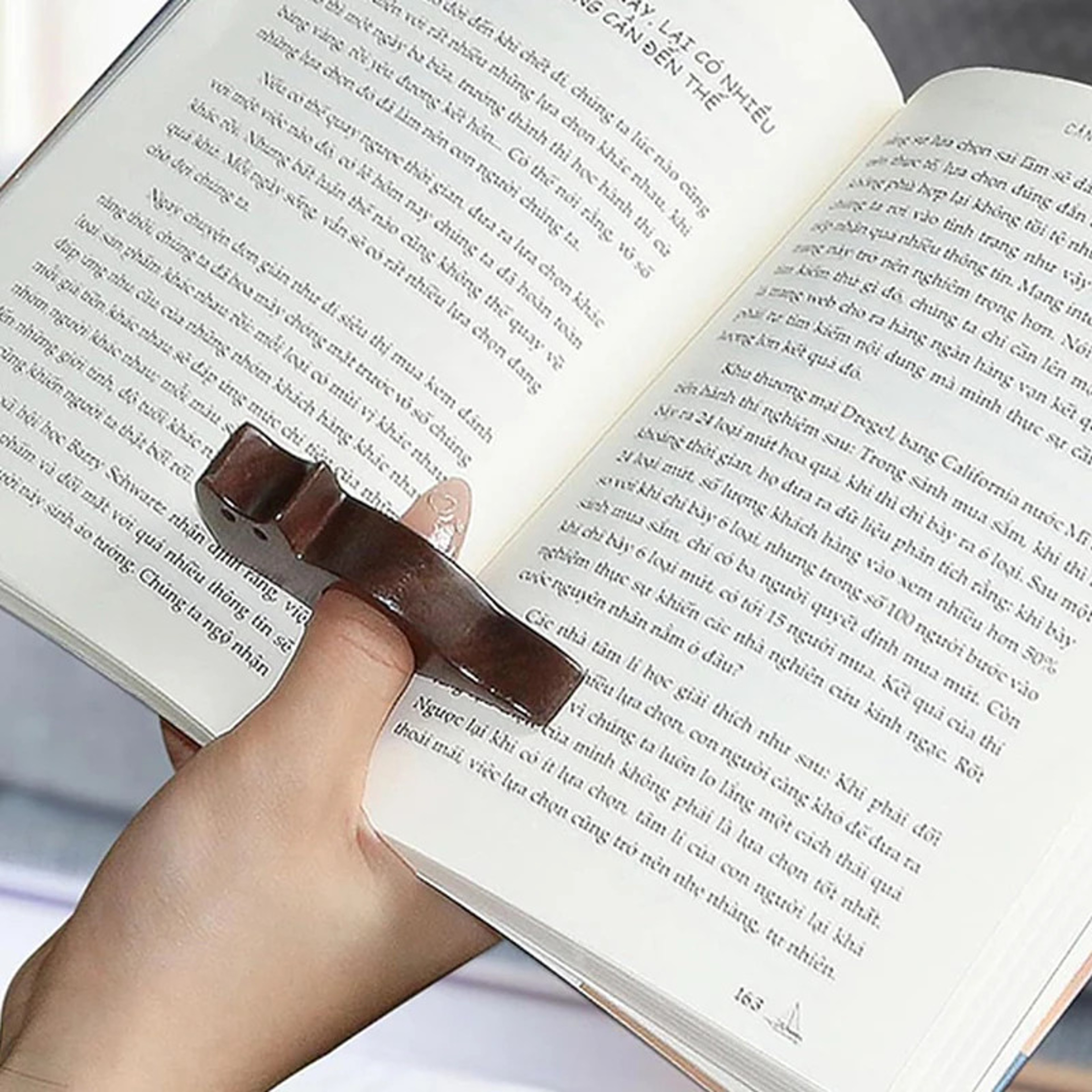 Book Page Holder, Wooden Pet Cat Dog Reading, School Supplies Student Pages, Bookmarks Rings Guide Marker Sign – view 2