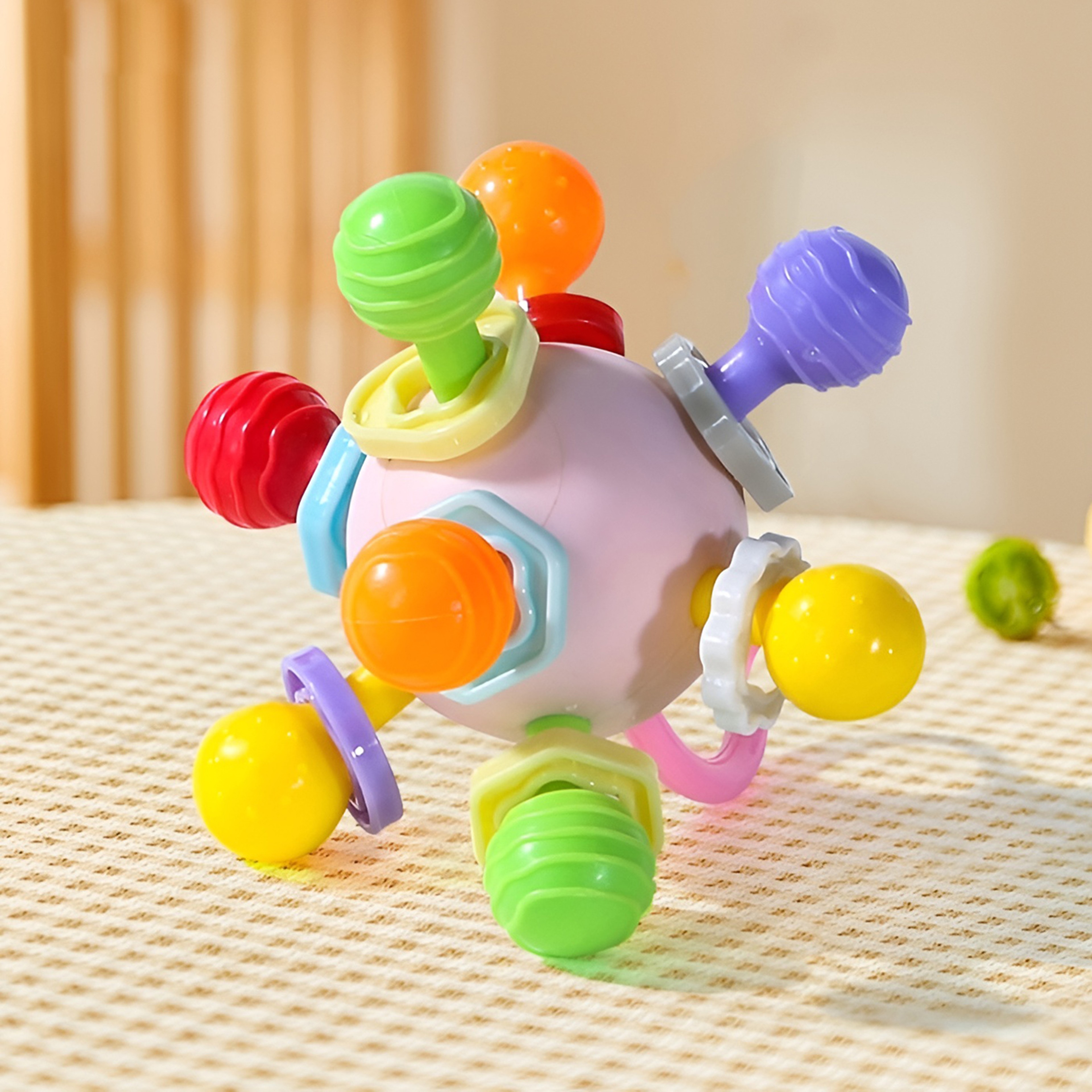 Manhattan Gnawing Hand Grip Ball with Potable Rattle Sound, Teeth-Glue Toy – view 4