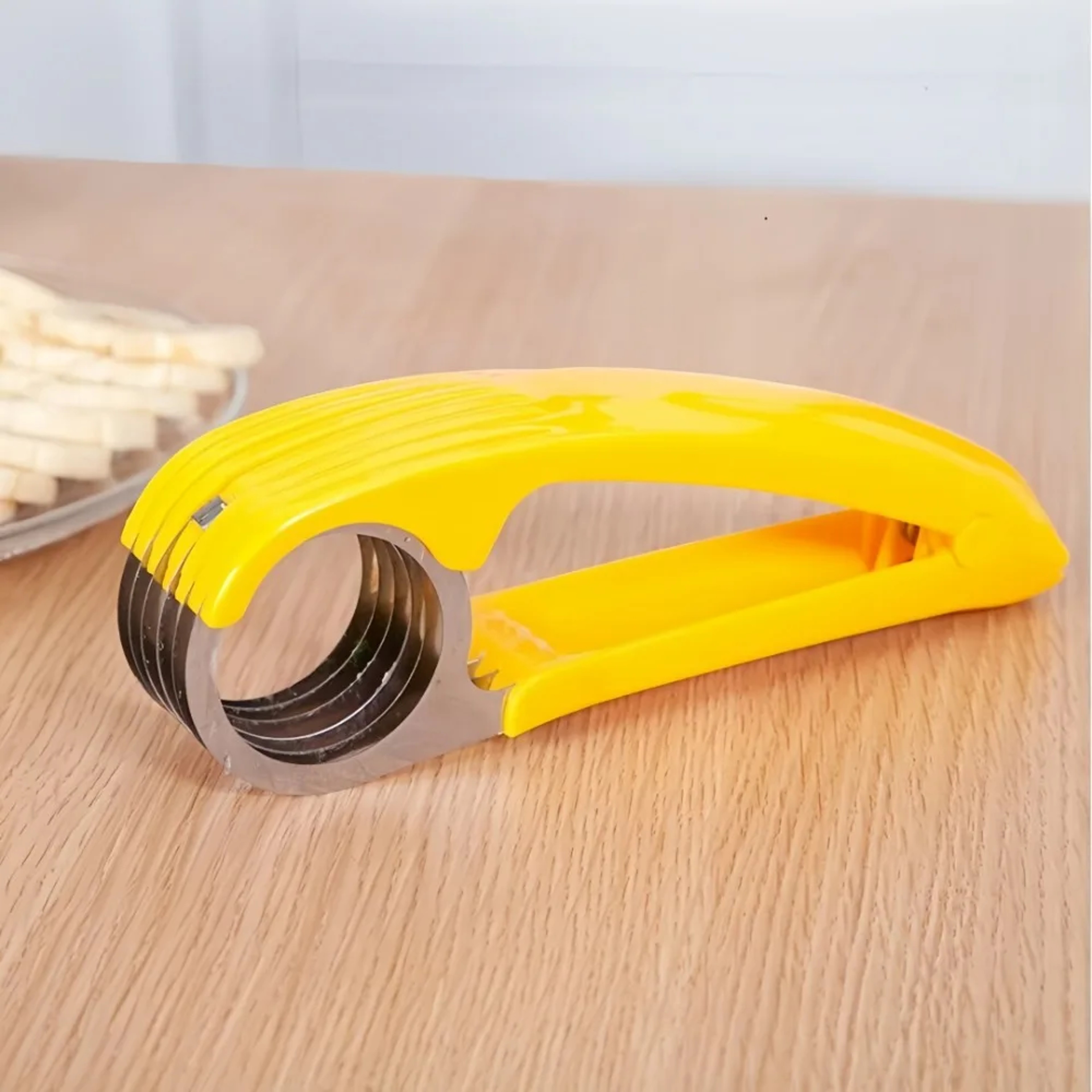 Stainless Steel Banana Slicer, Curved Handle Chopper for Cutting Fruits, Vegetables, and Sausage in Kitchen – view 4