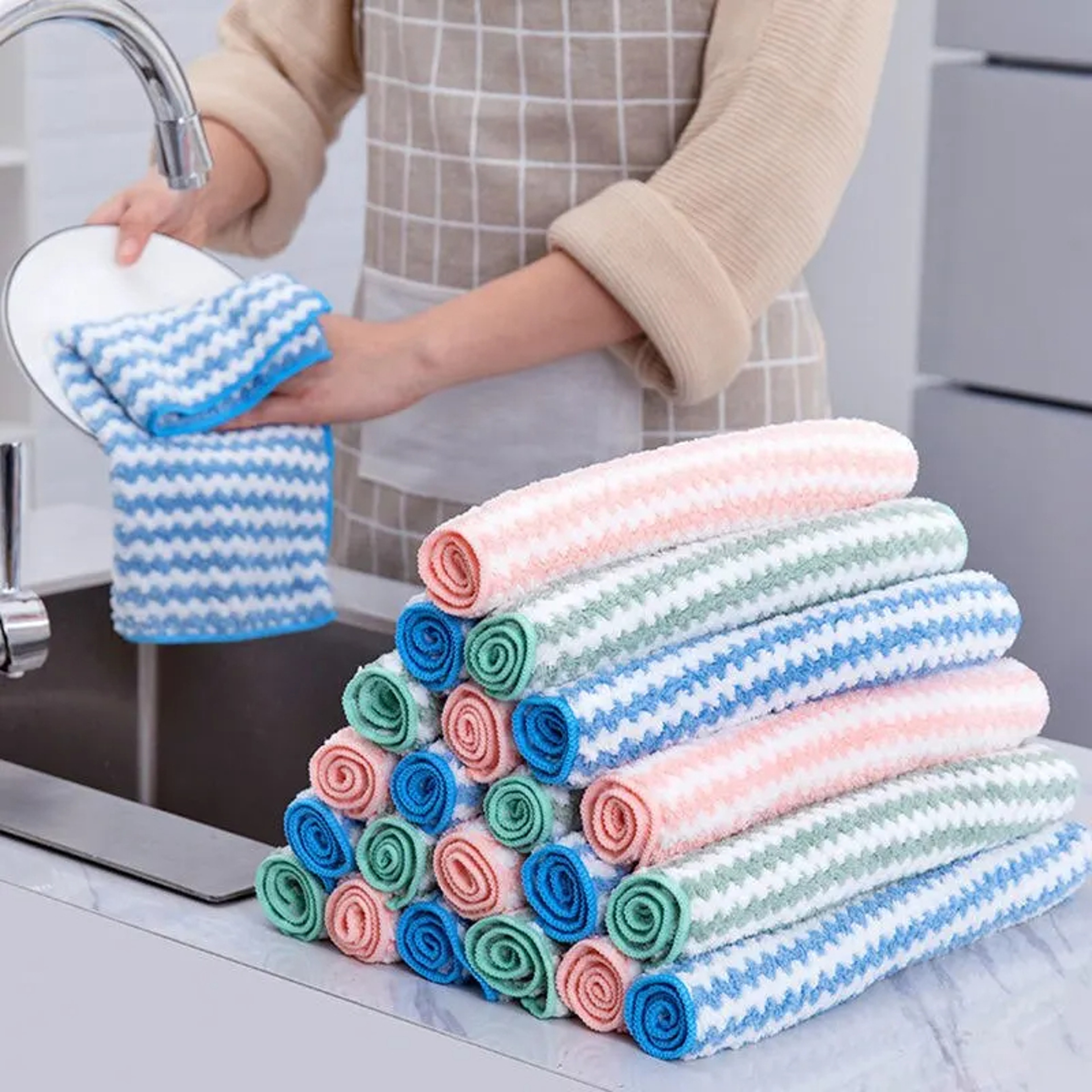 Kitchen Household Scouring Pad Rag, Coral Fleece, Water Absorbing and Oil Resistant – view 1